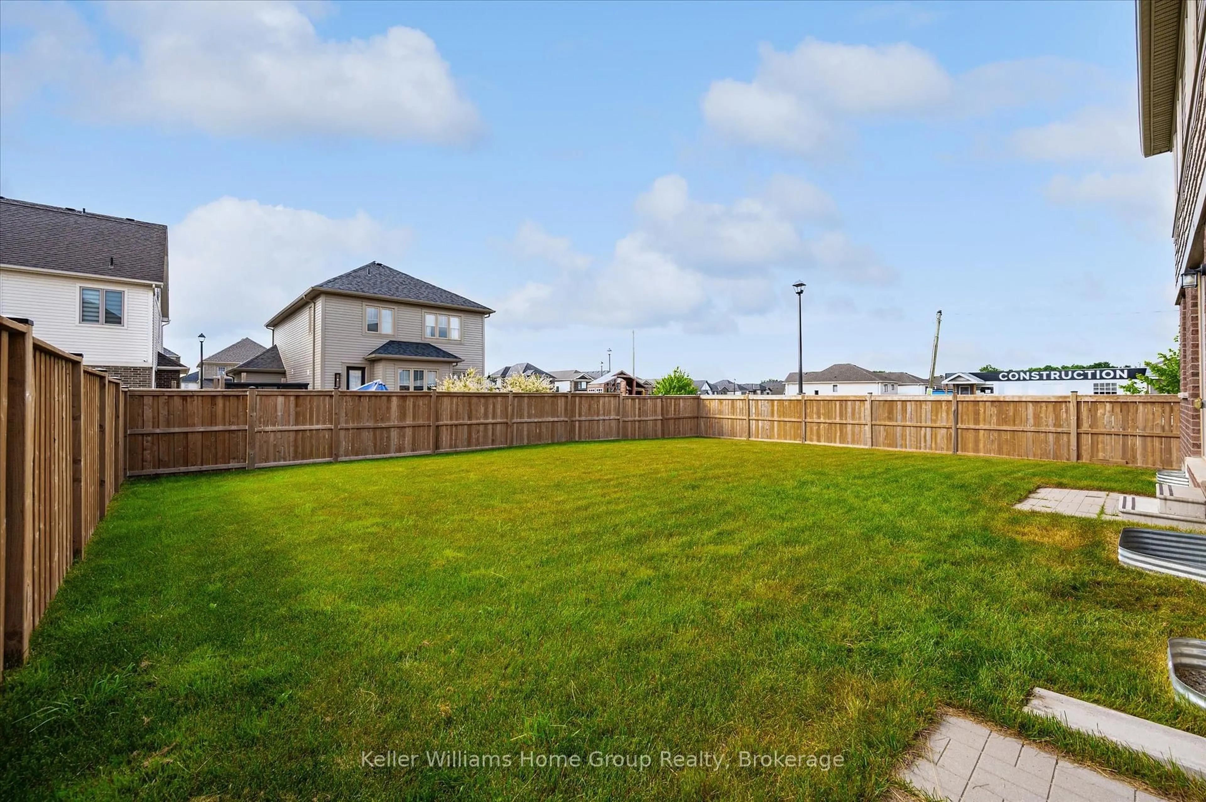A pic from outside/outdoor area/front of a property/back of a property/a pic from drone, unknown for 11 Harpin Way, Centre Wellington Ontario N1M 0H2