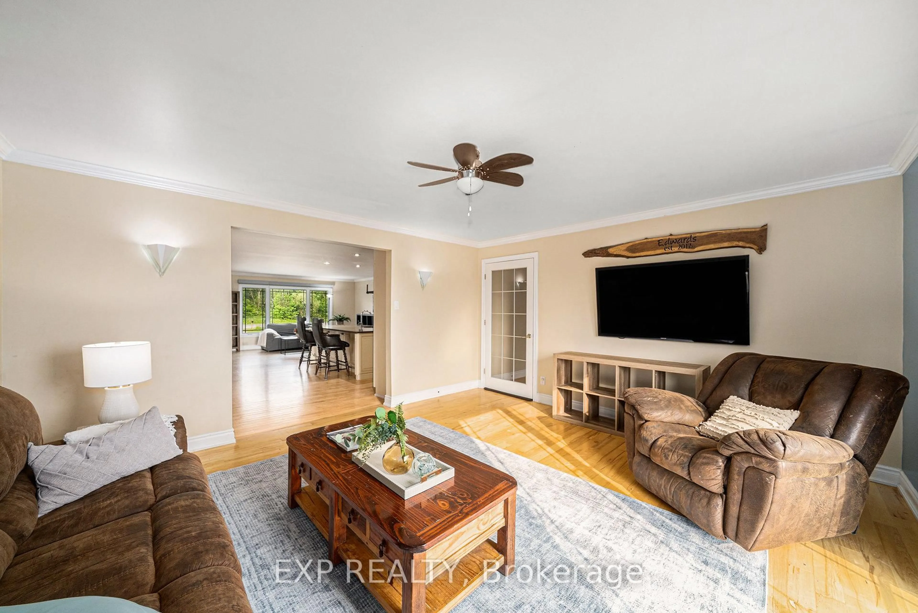 Living room with furniture, unknown for 4806 Frank Kenny Rd, Vars Ontario K0A 3H0