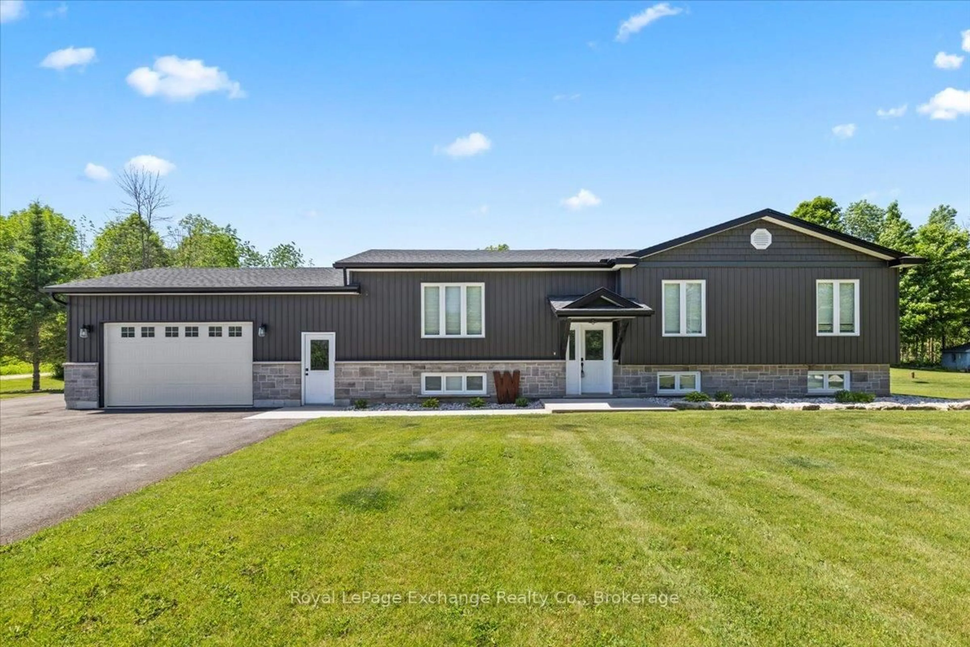 Home with vinyl exterior material, unknown for 240049 Wilcox Sdrd, Georgian Bluffs Ontario N4K 5N7