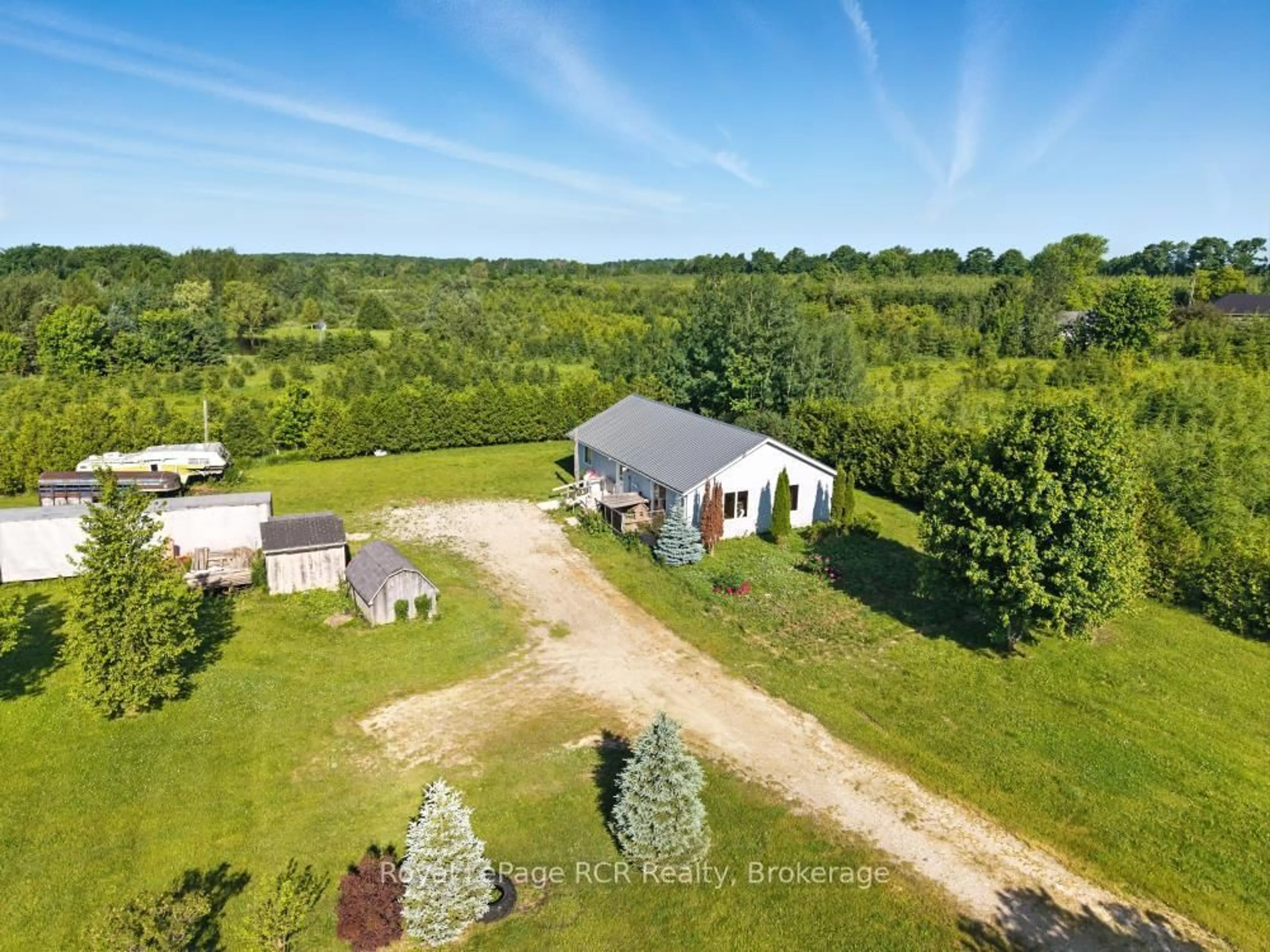 A pic from outside/outdoor area/front of a property/back of a property/a pic from drone, unknown for 9460 Wellington Road 14, Wellington North Ontario N0G 1N0