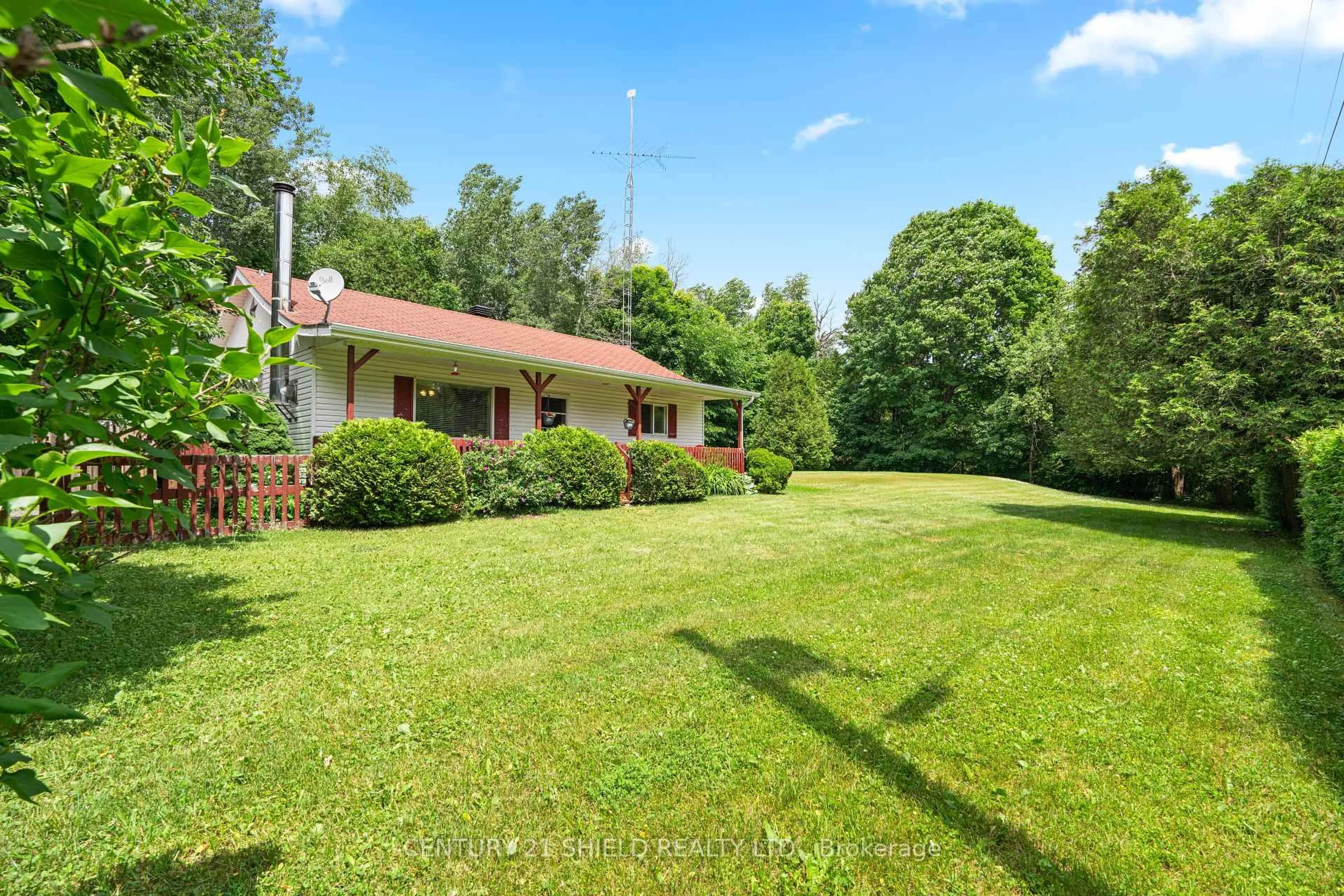 A pic from outside/outdoor area/front of a property/back of a property/a pic from drone, water/lake/river/ocean view for 3842 Lakeside Dr, South Glengarry Ontario K0C 1Z0