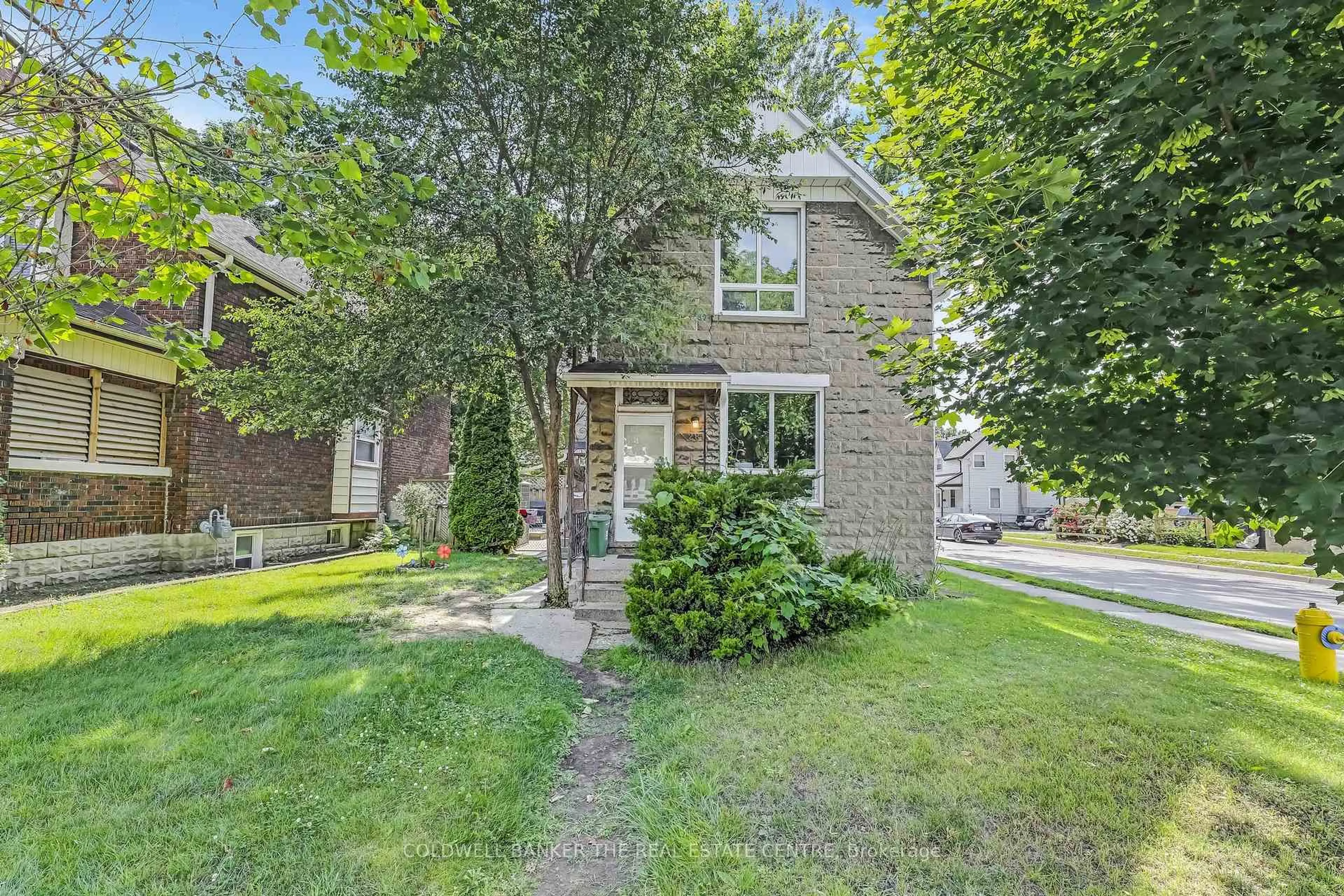 Home with brick exterior material, street for 281 Egerton St, London East Ontario N5Z 2H1