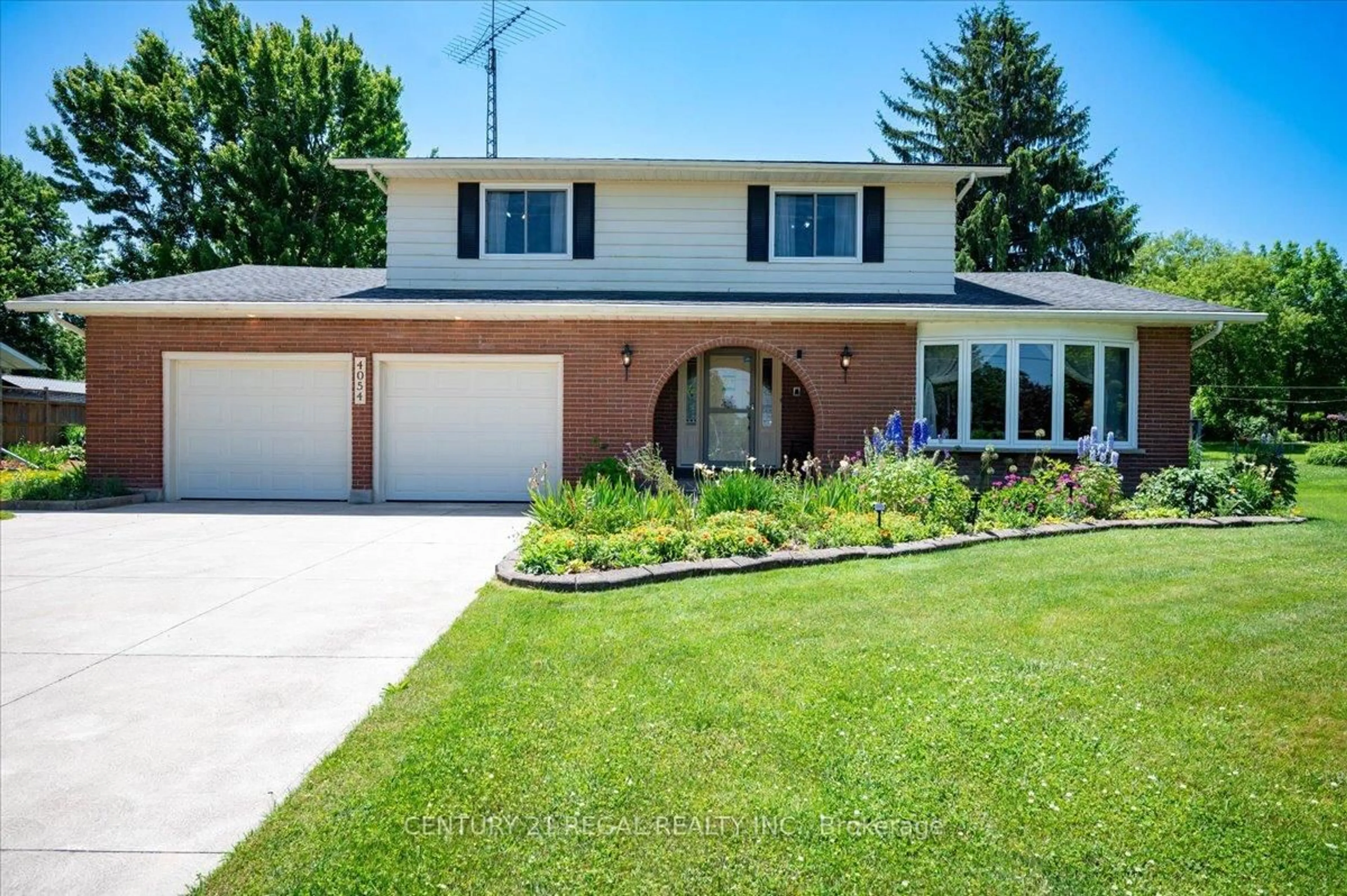 Home with brick exterior material, street for 4054 Weimar Line, Wellesley Ontario N0B 2T0