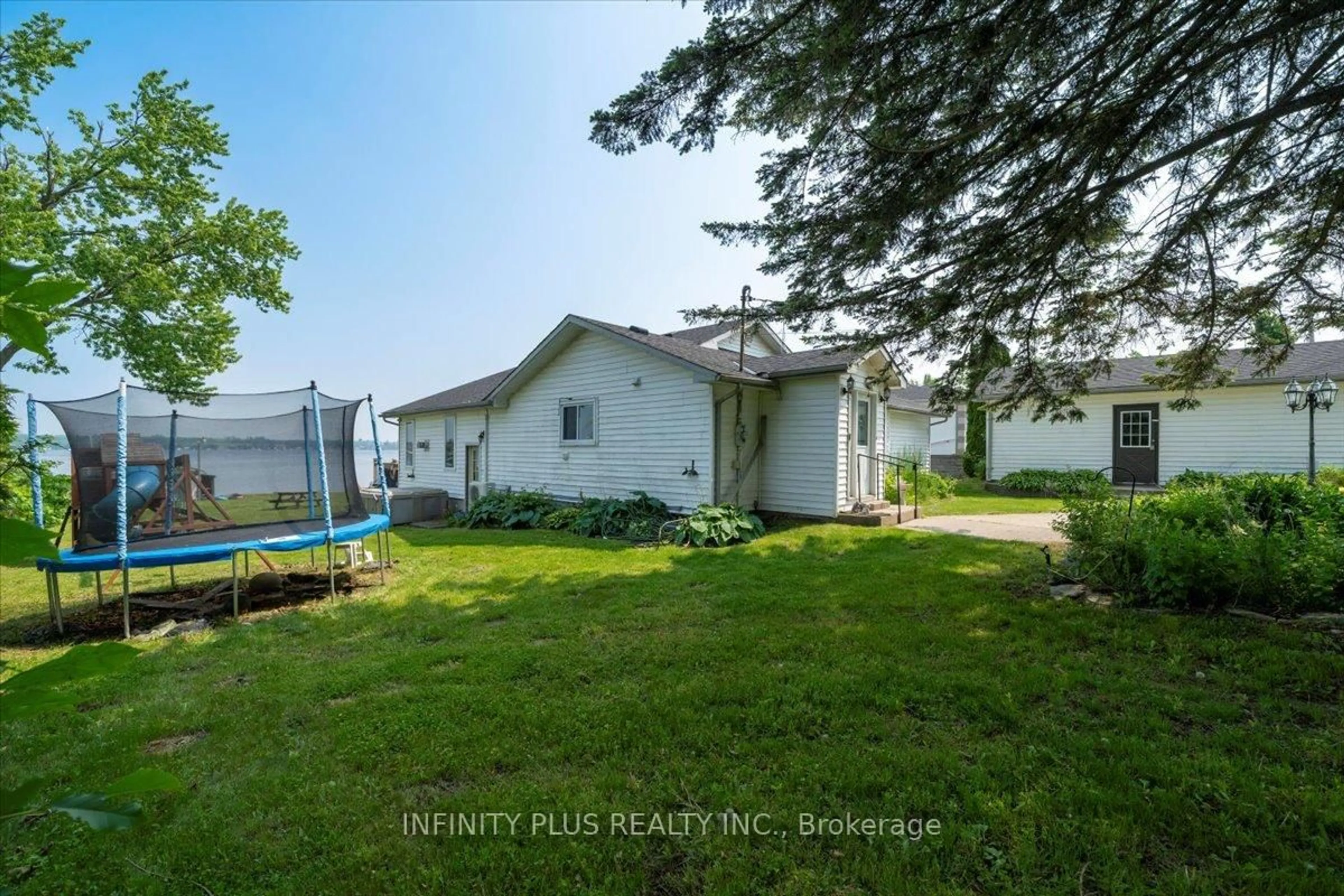 A pic from outside/outdoor area/front of a property/back of a property/a pic from drone, unknown for 143 Beehive Dr, Kawartha Lakes Ontario K0M 1G0