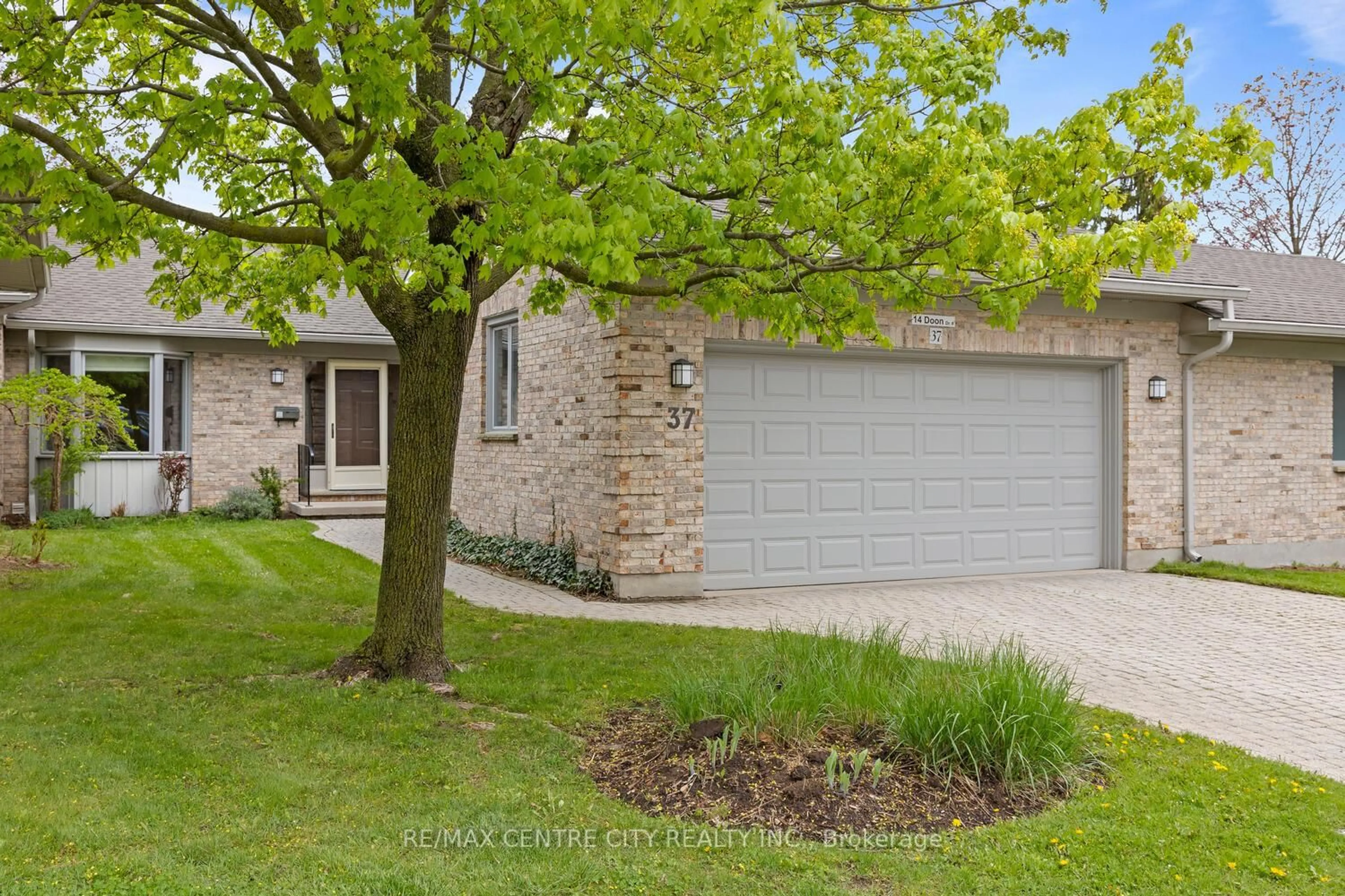 Unknown for 14 Doon Dr #37, London North Ontario N5X 3P1