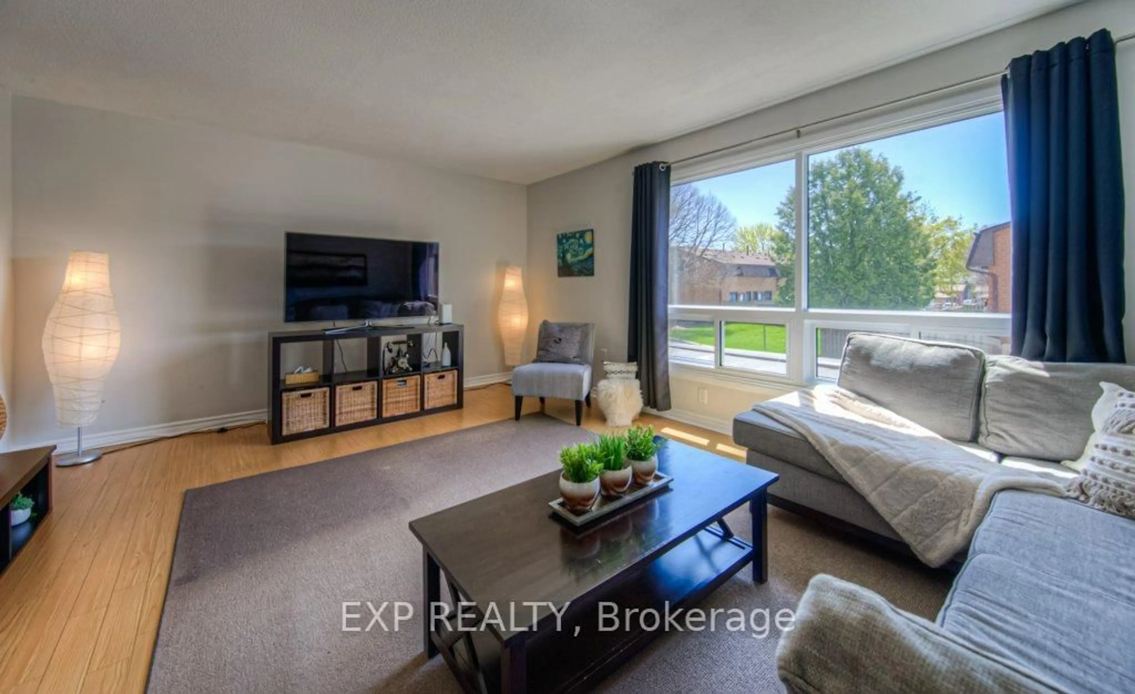 Living room with furniture, unknown for 500 Stone Church Rd #B4, Hamilton Ontario L9B 1R2