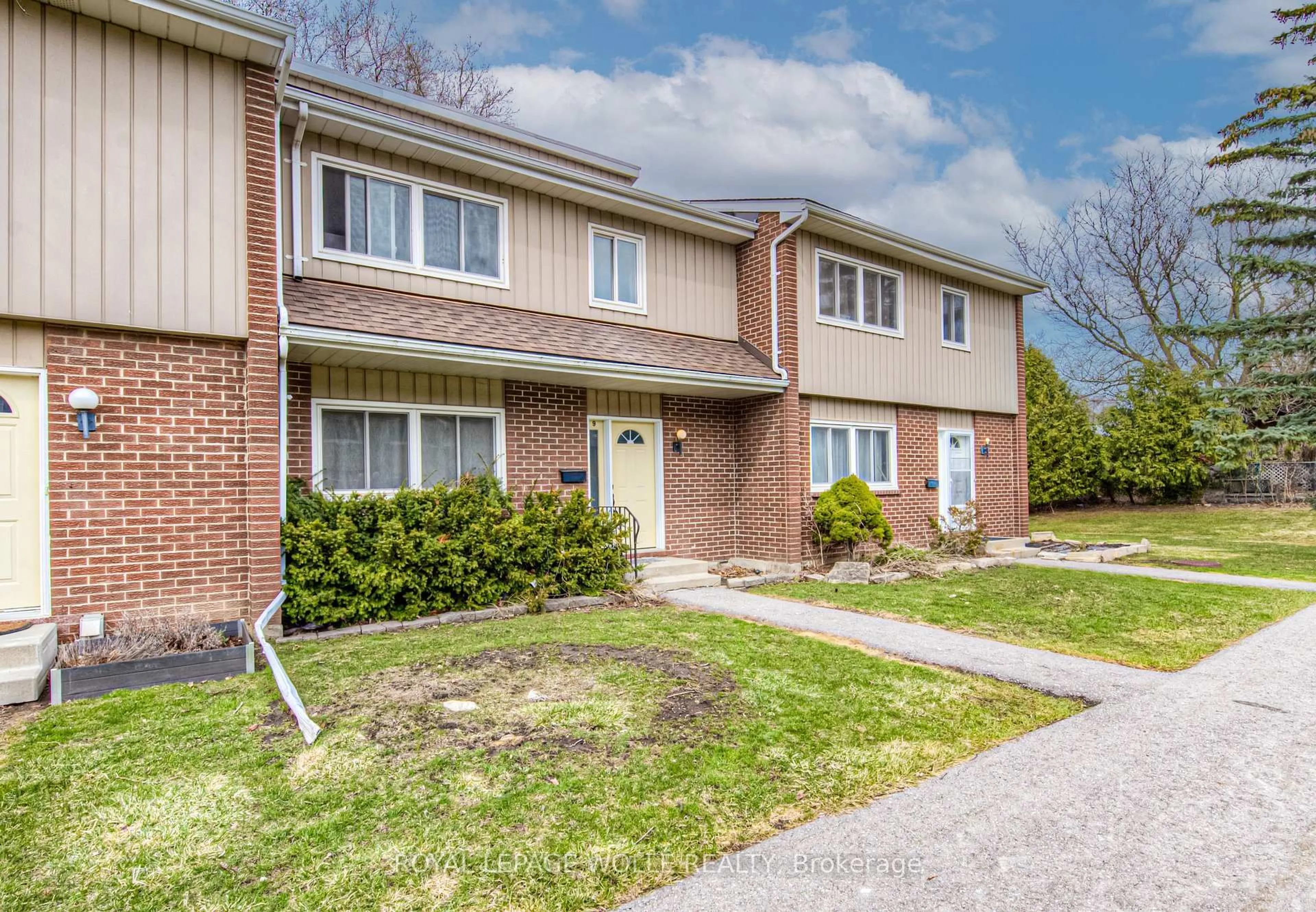 Home with brick exterior material, street for 121 University Ave #9, Waterloo Ontario N2J 4J1