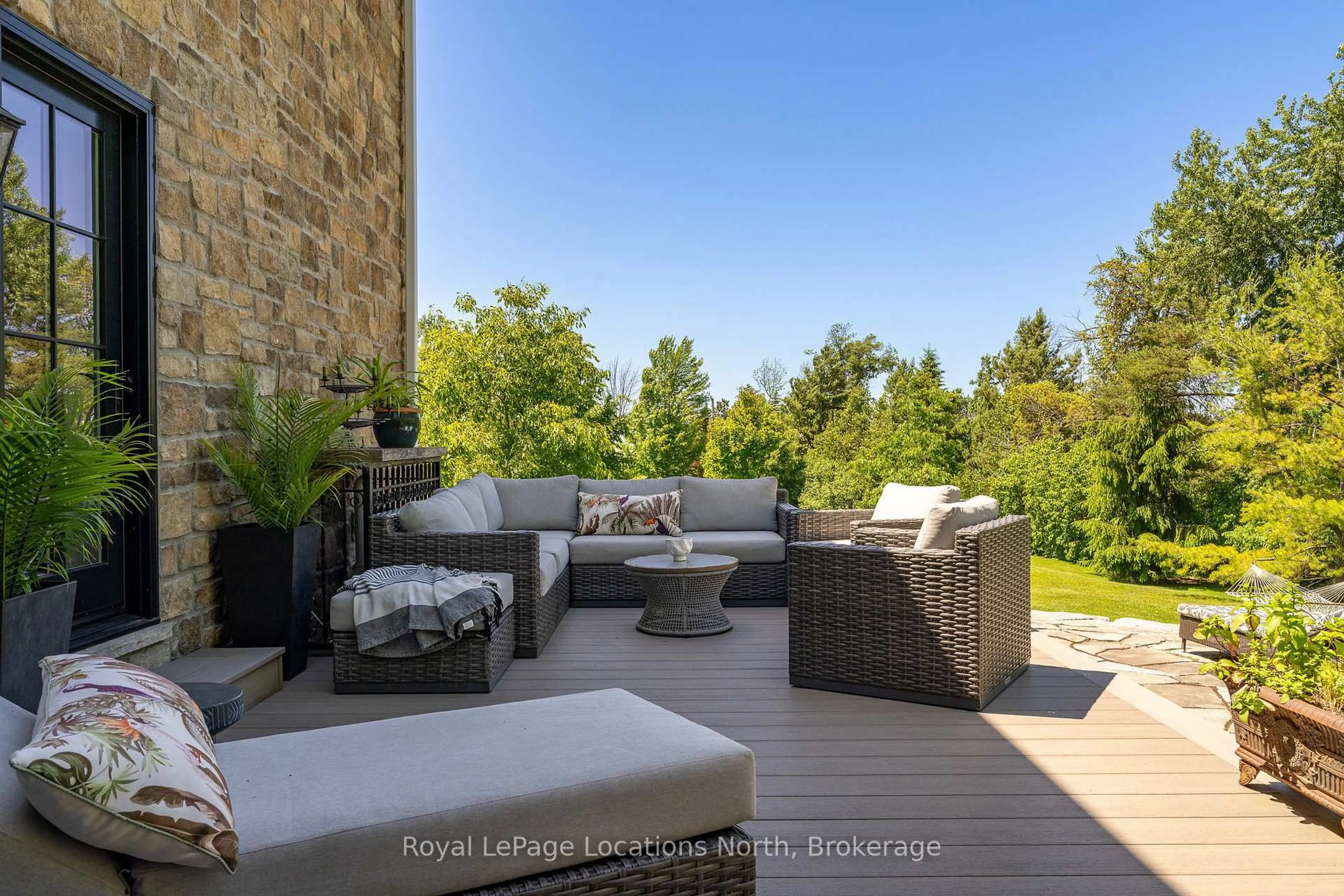 Patio, unknown for 208703 Highway 26 Highway, Blue Mountains Ontario N0H 1J0