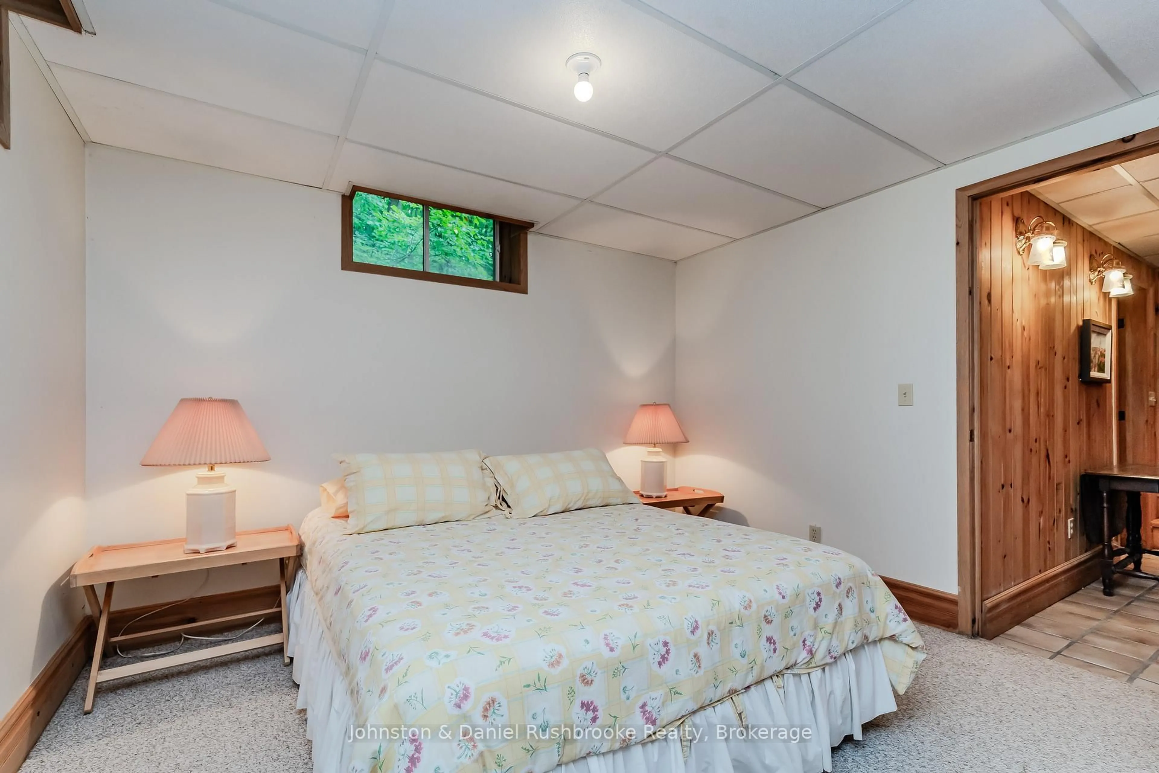 Bedroom with bed, unknown for 9 Elsasser Rd, Seguin Ontario P2A 2W8