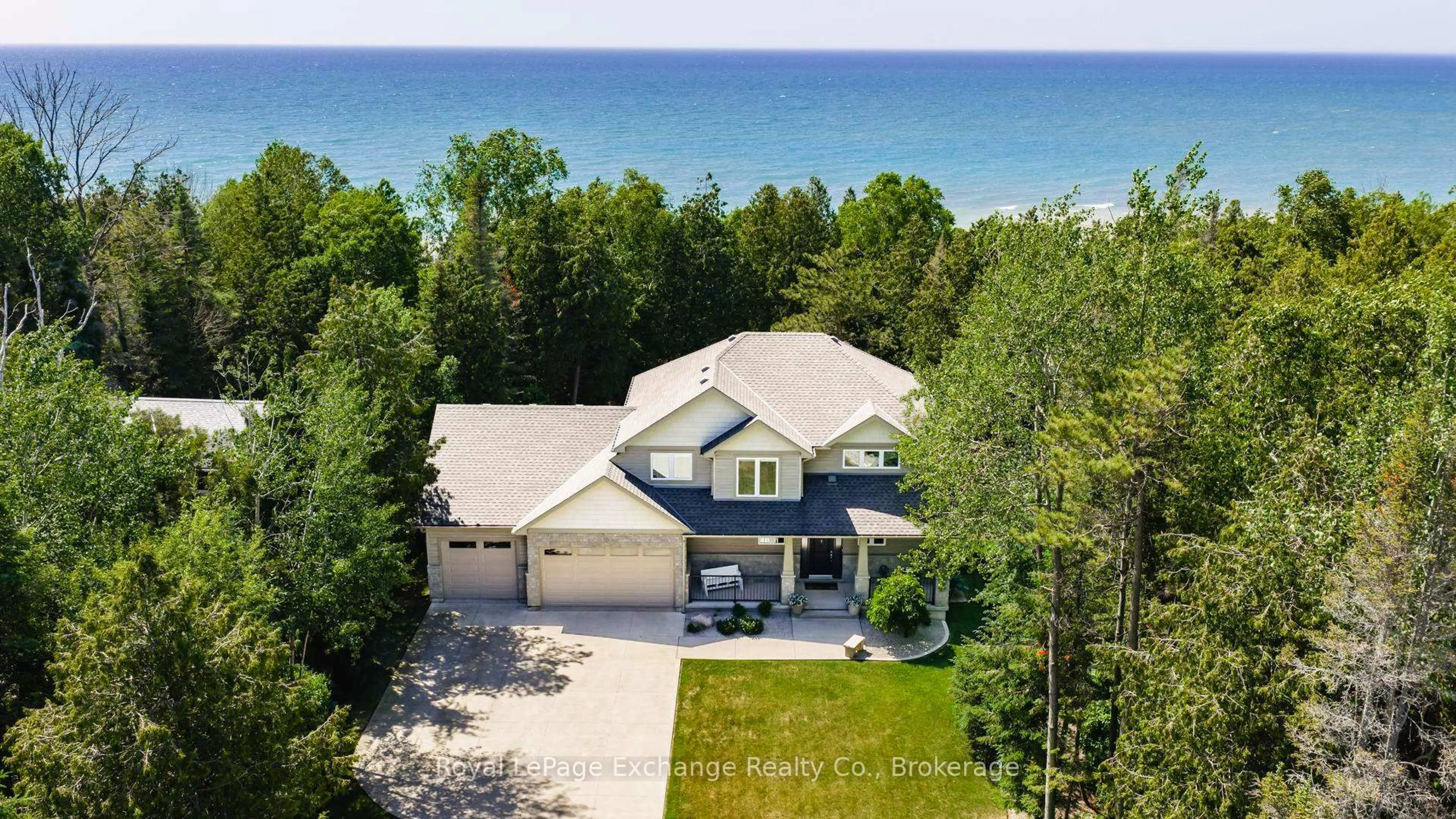 A pic from outside/outdoor area/front of a property/back of a property/a pic from drone, water/lake/river/ocean view for 14 Kuehner St, Kincardine Ontario N0G 2T0