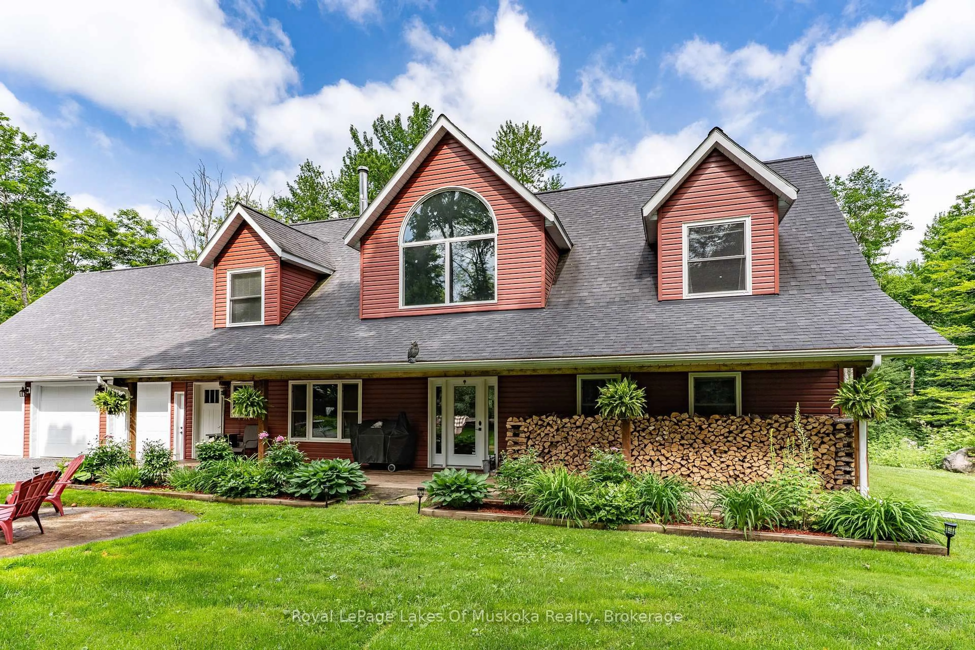 Home with brick exterior material, unknown for 1099 Moot Lake Rd, Lake of Bays Ontario P0B 1A0