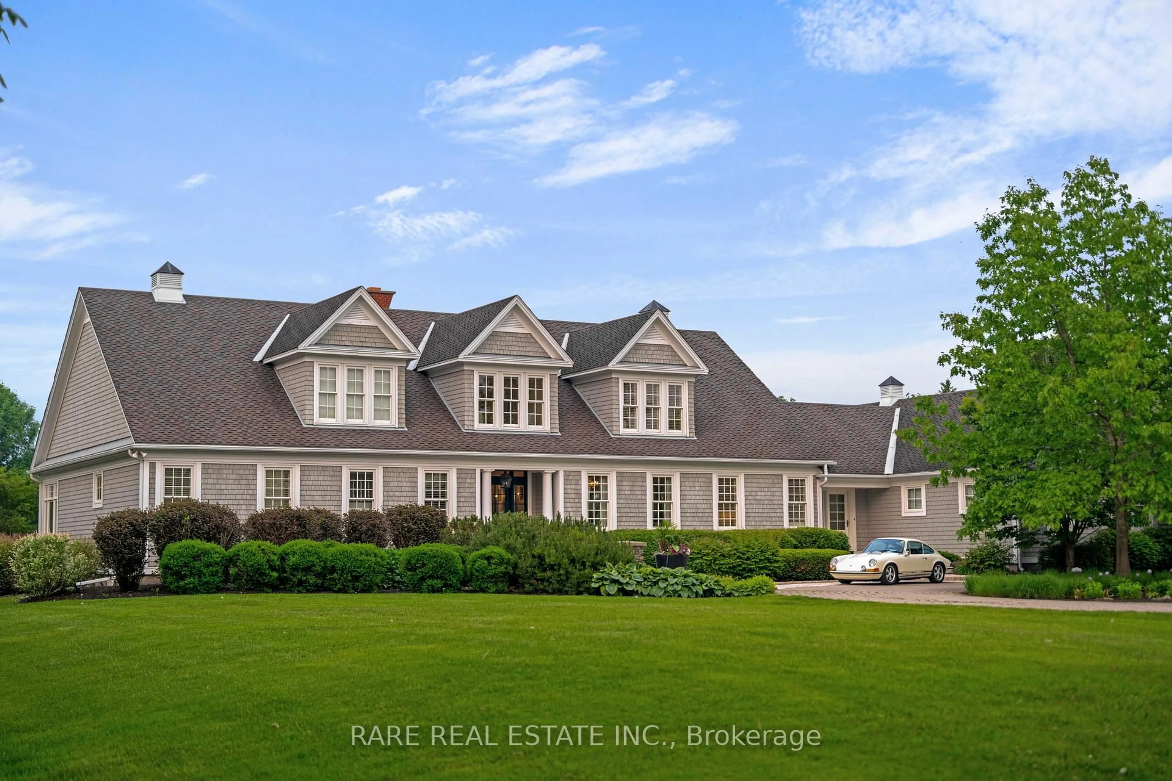 A pic from outside/outdoor area/front of a property/back of a property/a pic from drone, water/lake/river/ocean view for 6029 Rideau Valley Dr, Manotick Ontario K4M 1B3
