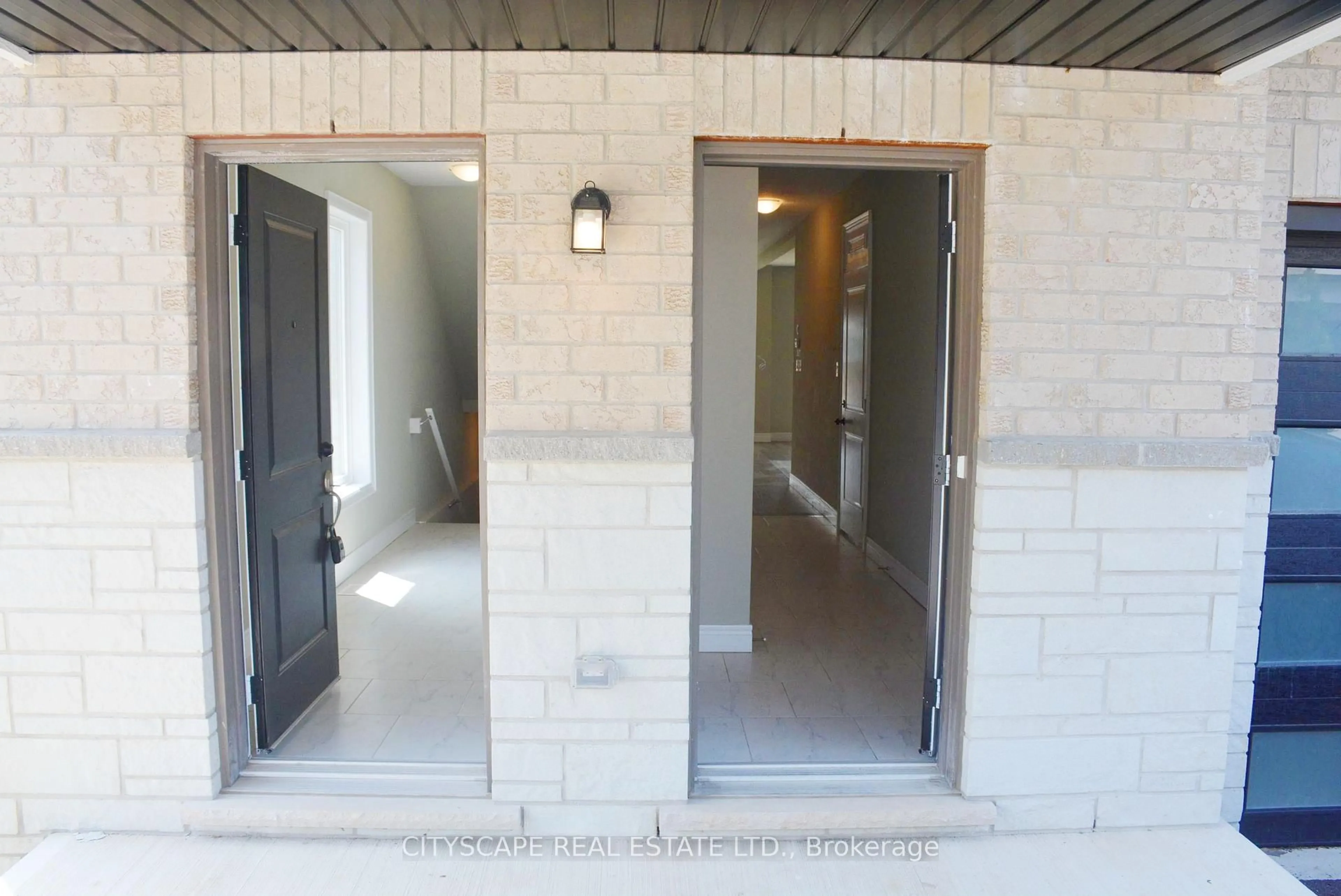 Indoor entryway for 3 Alayche Tr, Welland Ontario L3C 0J7
