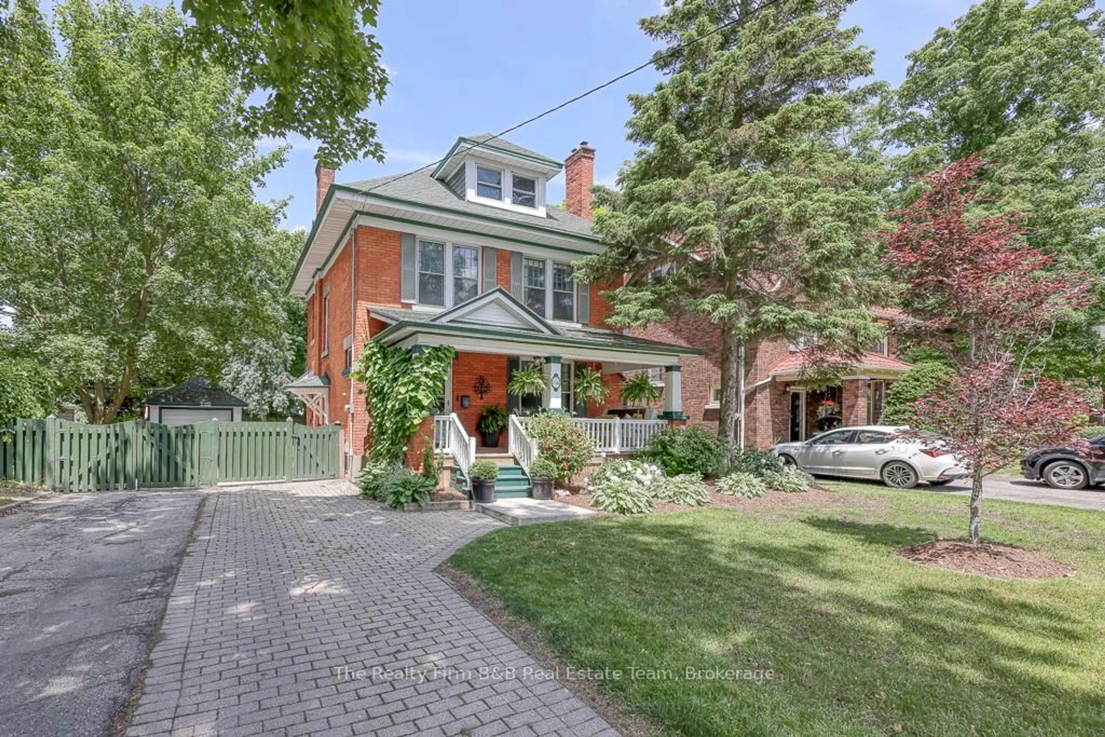 Home with brick exterior material, street for 285 Ingersoll Ave, Woodstock Ontario N4S 4W8