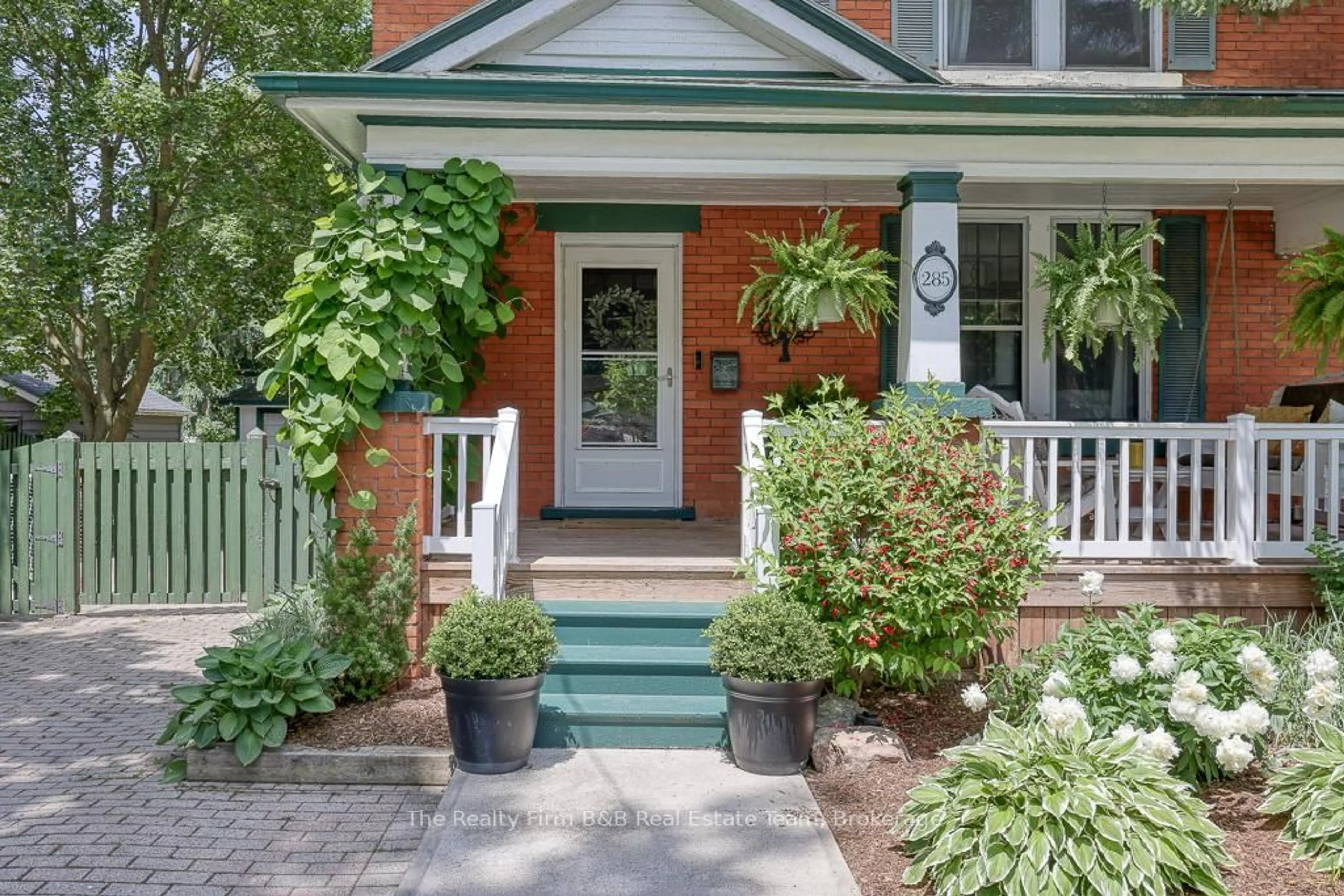 Home with brick exterior material, street for 285 Ingersoll Ave, Woodstock Ontario N4S 4W8