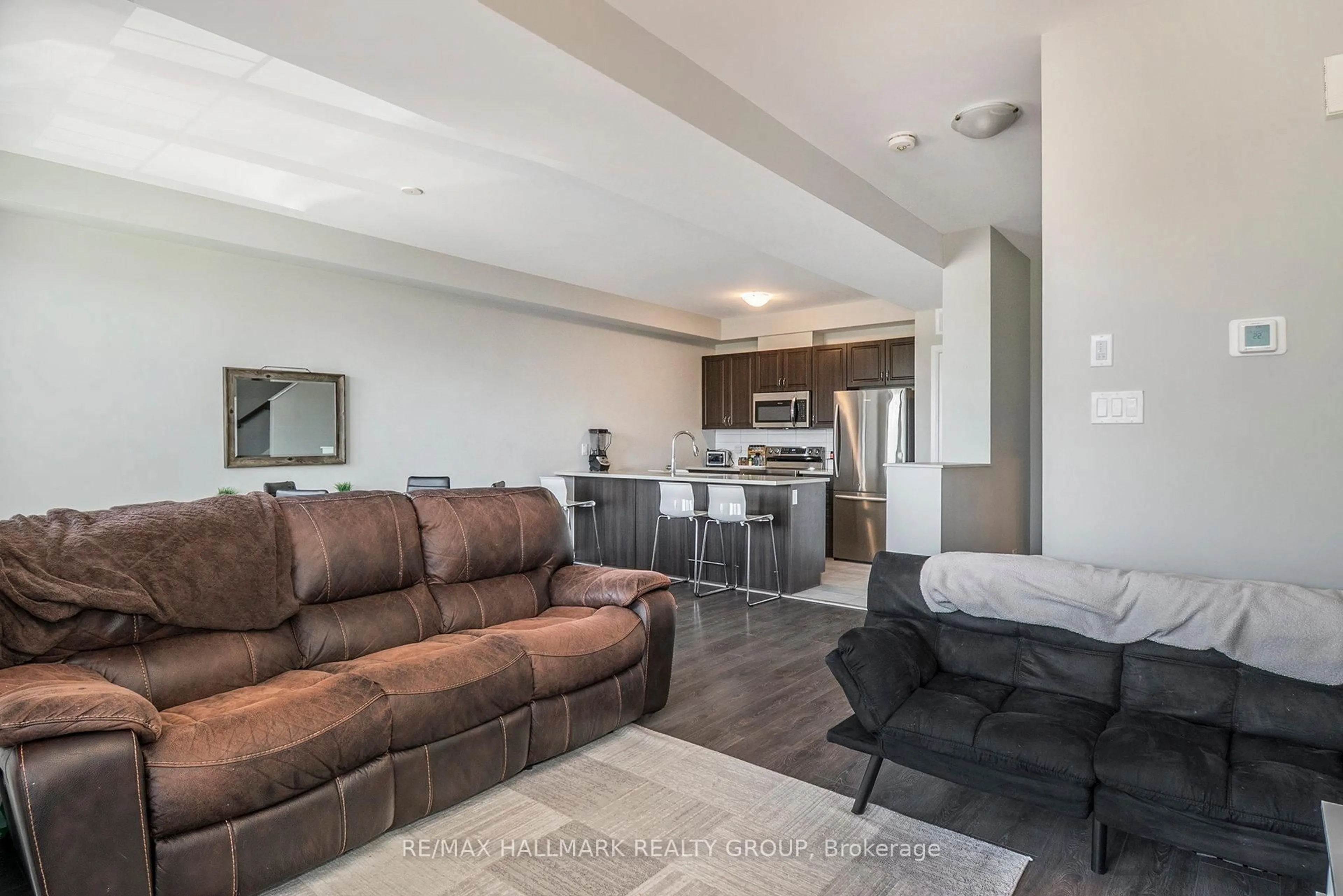 Living room with furniture, unknown for 328 Shepperton St, Ottawa Ontario K4A 5K9