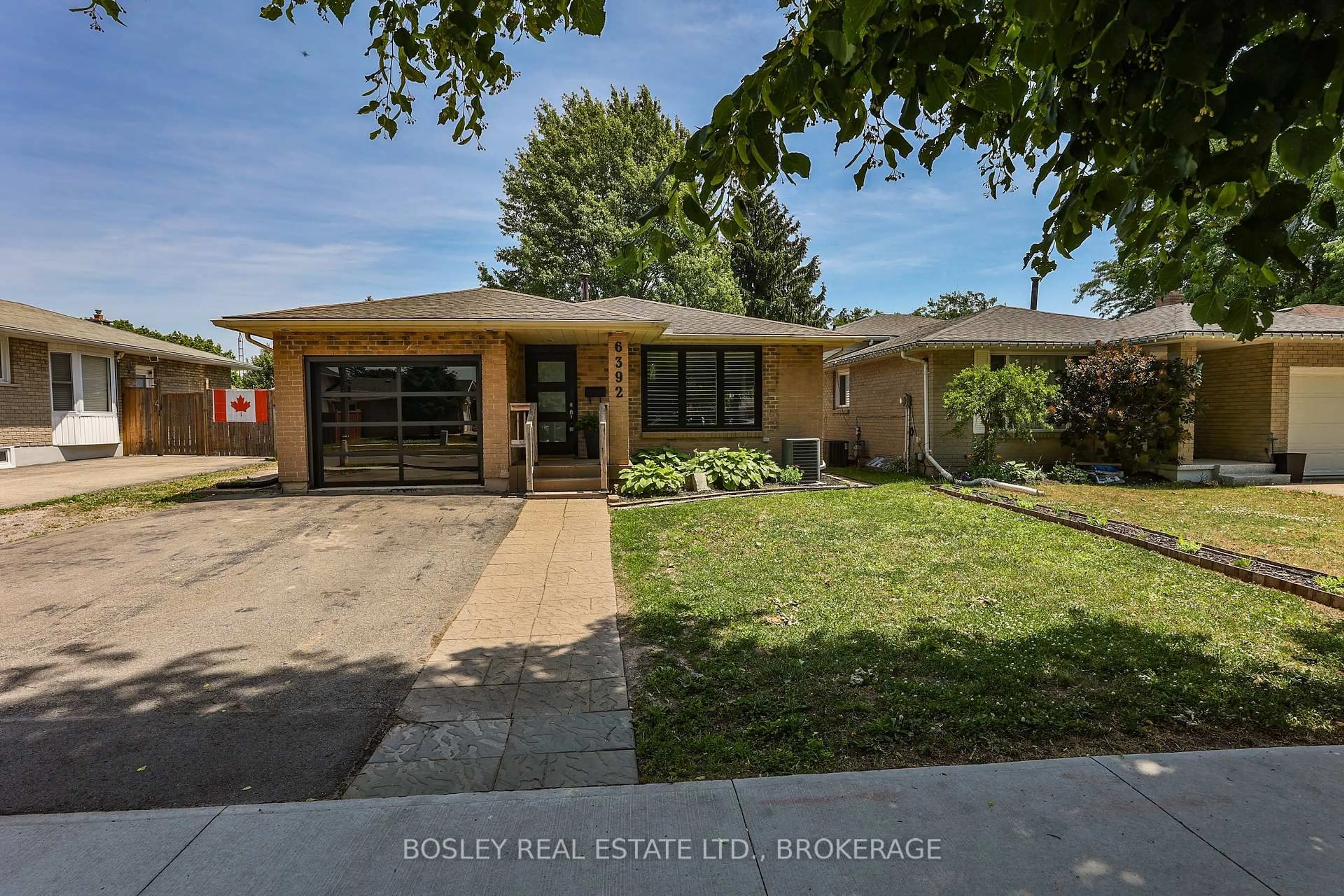 Home with brick exterior material, street for 6392 Charnwood Ave, Niagara Falls Ontario L2H 2H2