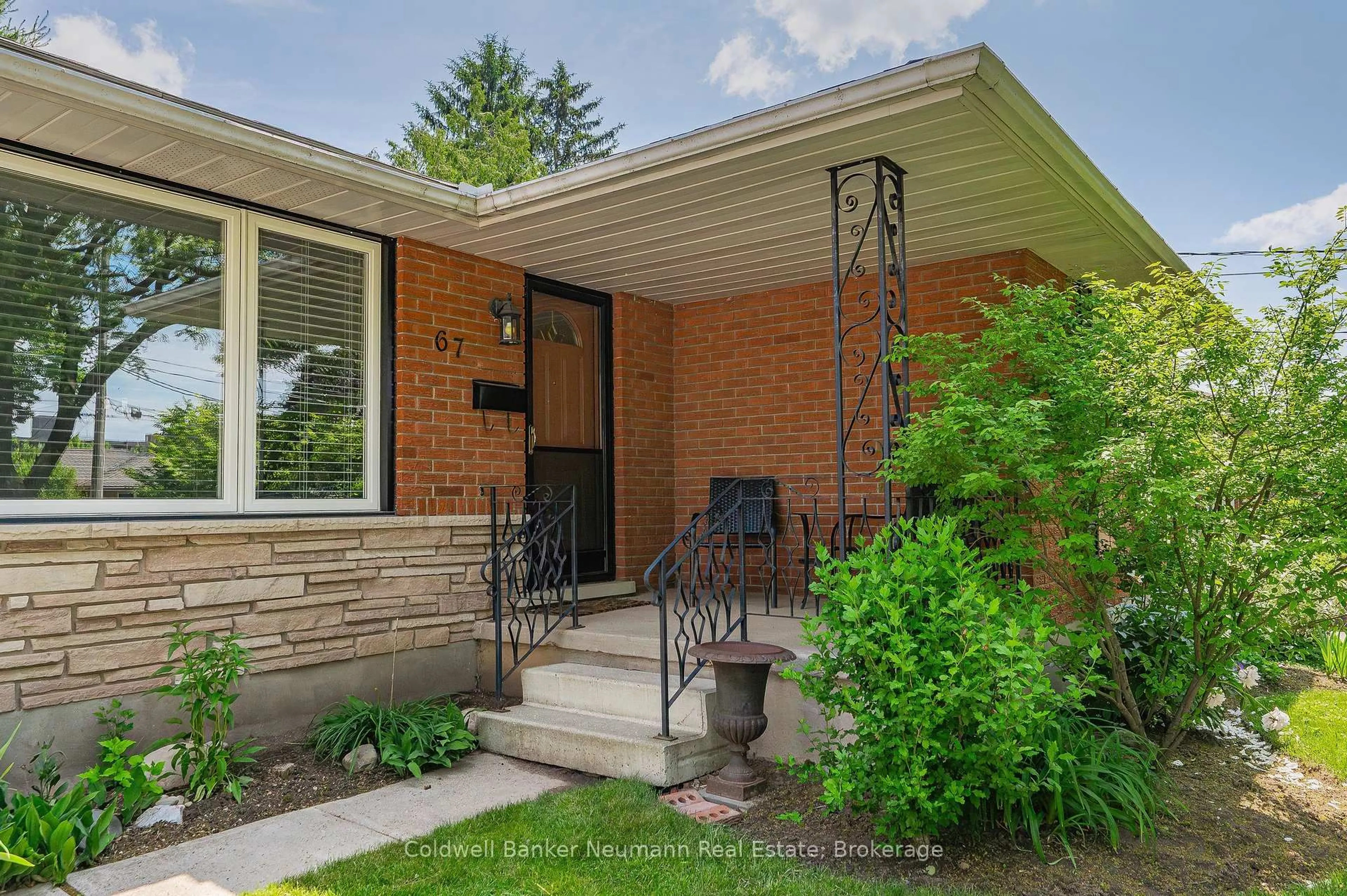 Home with brick exterior material, street for 67 Sleeman Ave, Guelph Ontario N1H 6G3