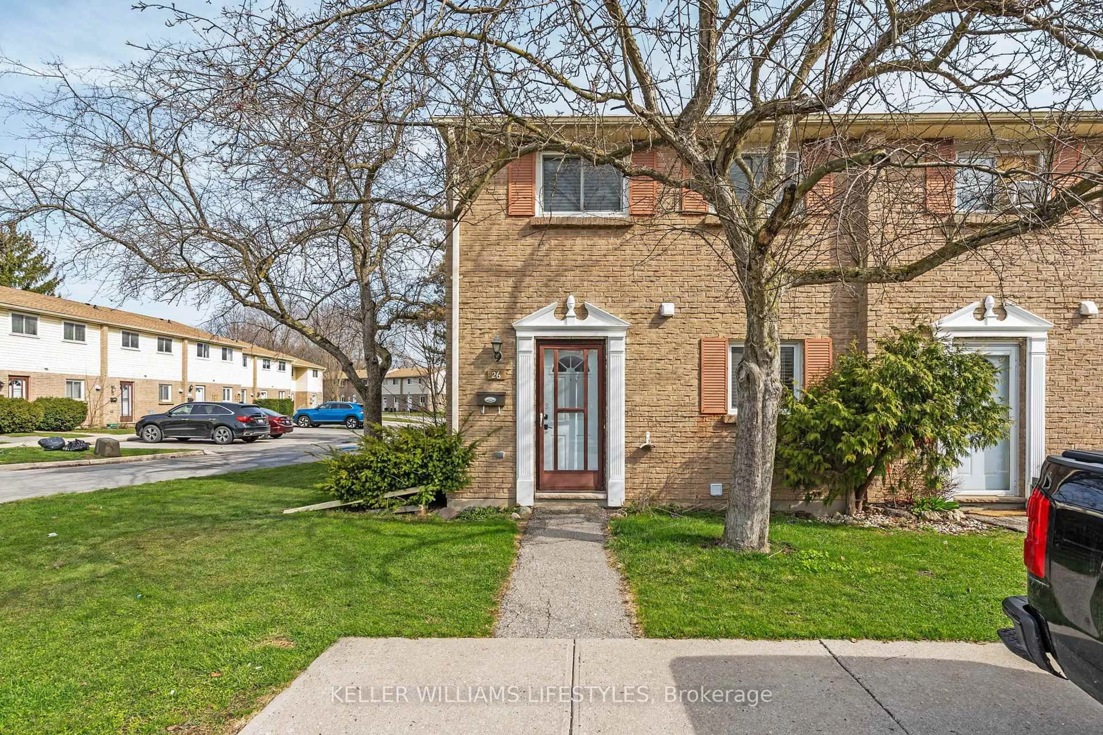 Unknown for 166 Southdale Rd #26, London South Ontario N6J 2J1