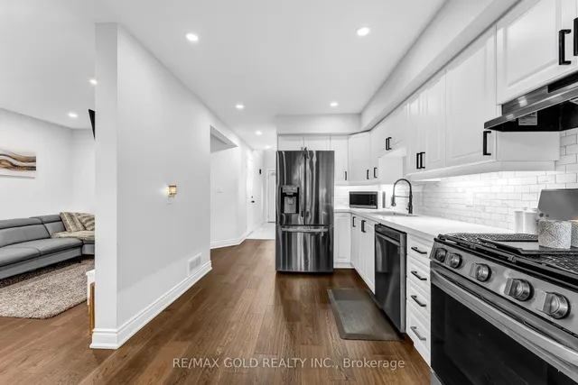 Additional image 6 of 90 Mooregate Cres Unit 34