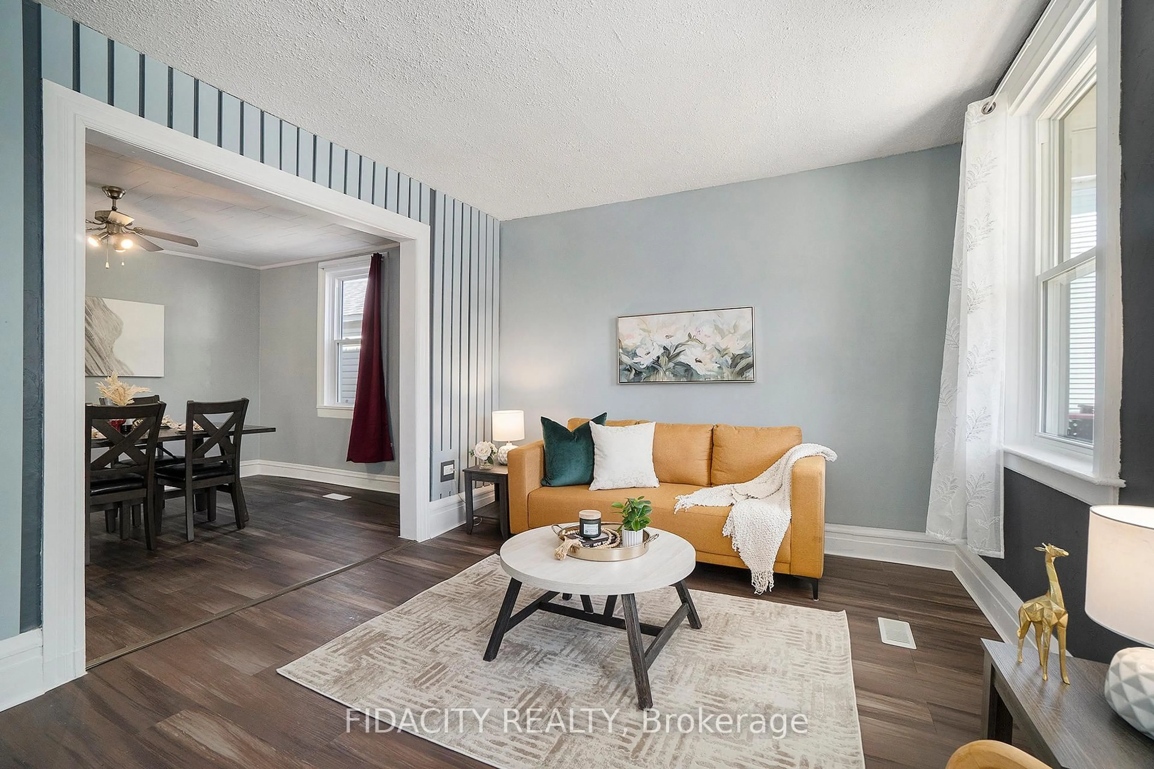 Living room with furniture, unknown for 98 Main St, Smiths Falls Ontario K7A 1A9