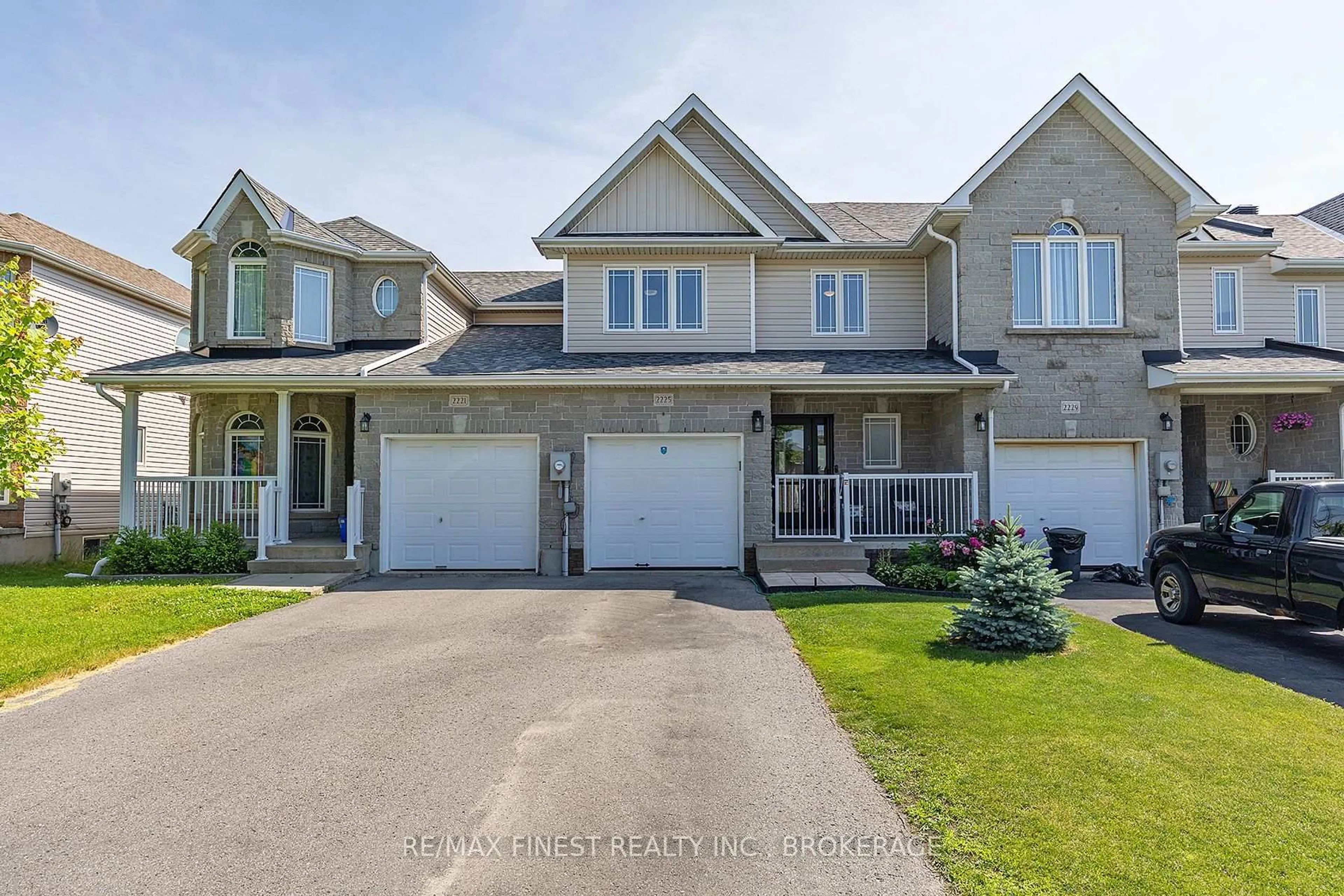 Unknown for 2225 Swanfield St, Kingston Ontario K7M 0A8