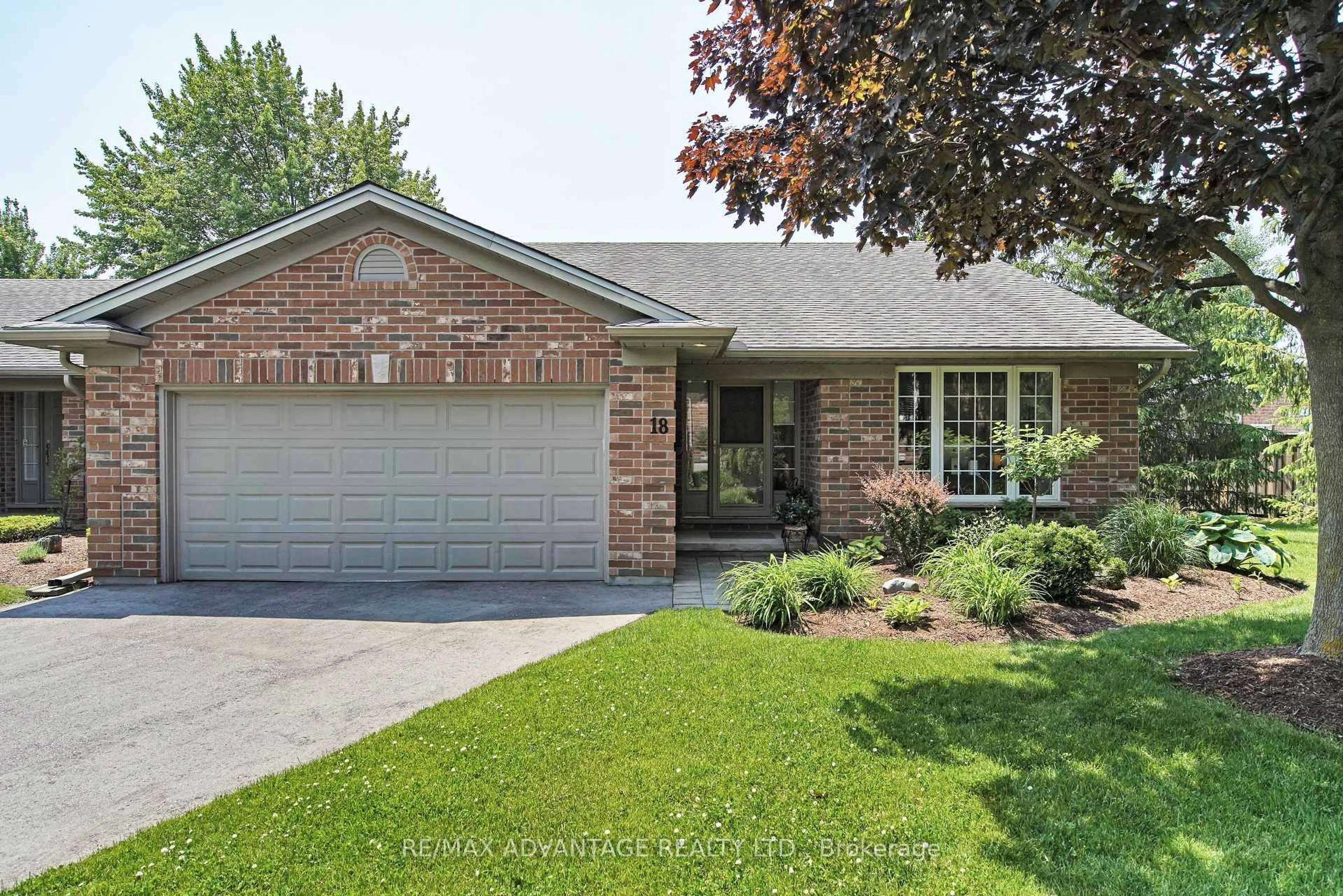 Home with brick exterior material, street for 1755 Louise Blvd #18, London North Ontario N6G 5G4
