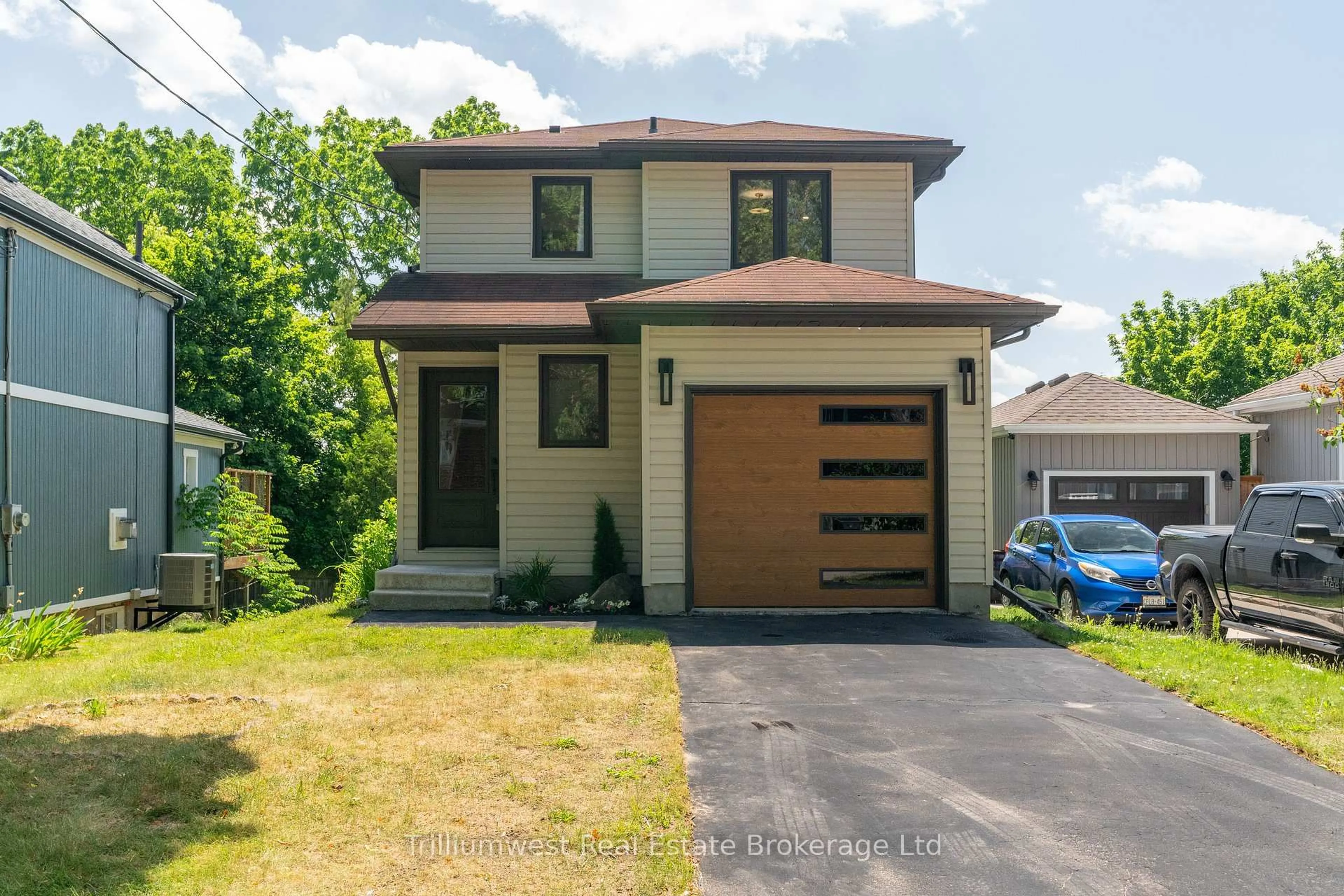 Home with brick exterior material, street for 8 Chadwick Ave, Guelph Ontario N1H 3E4