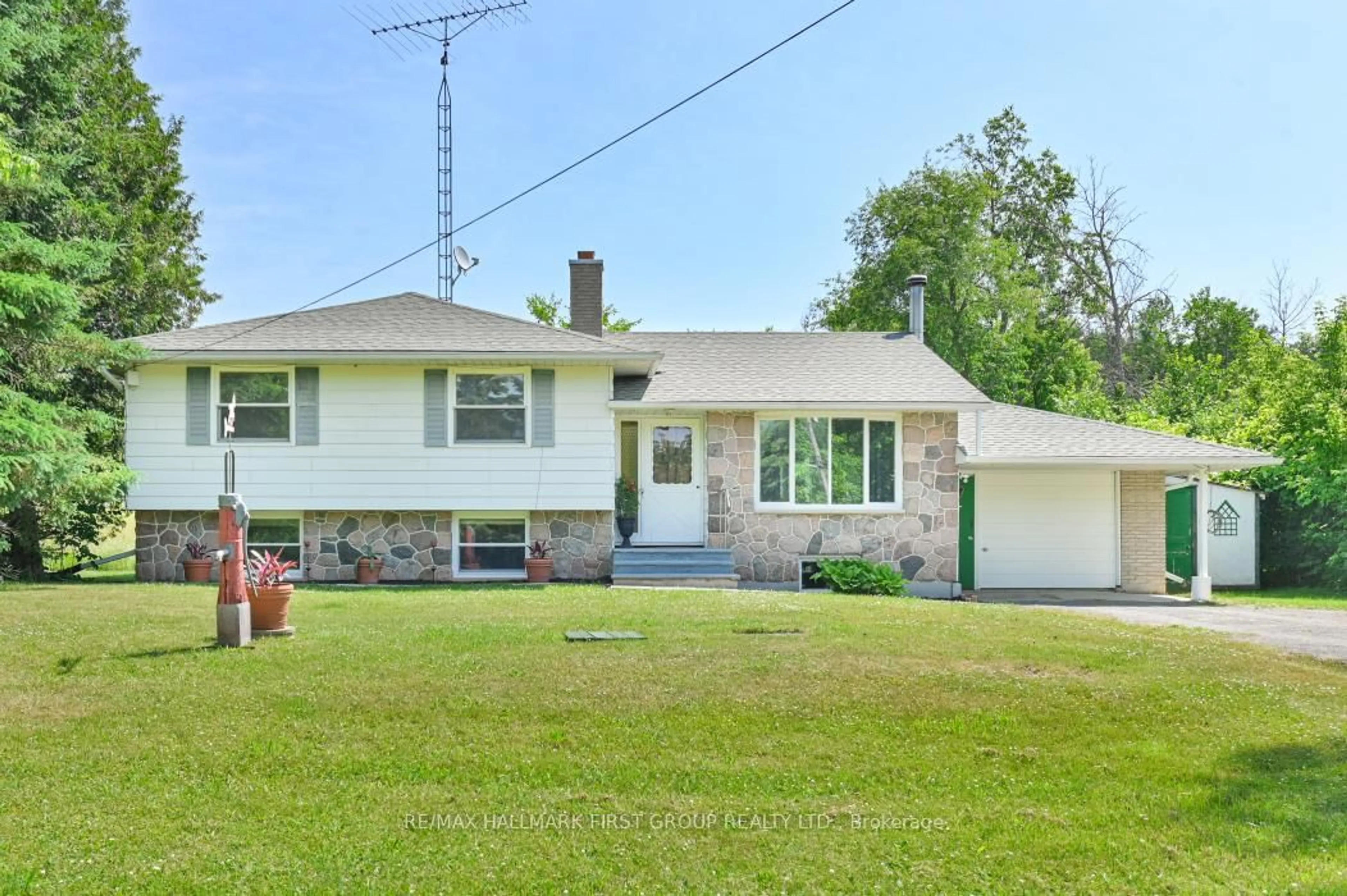 Home with brick exterior material, street for 7276 Highway 37, Tweed Ontario K0K 3J0
