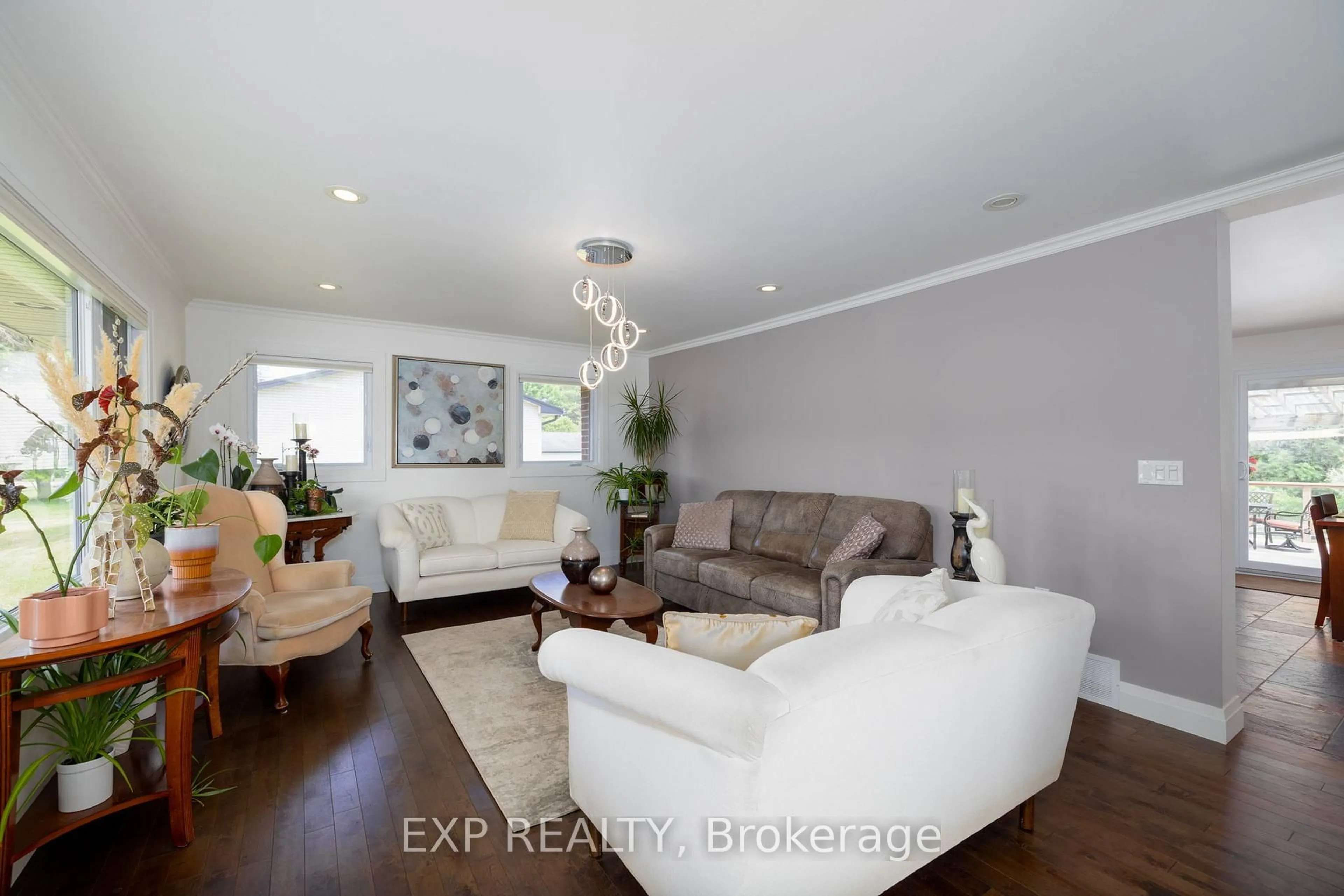 Living room with furniture, unknown for 238 Minnie St, Thames Centre Ontario N0L 1G0