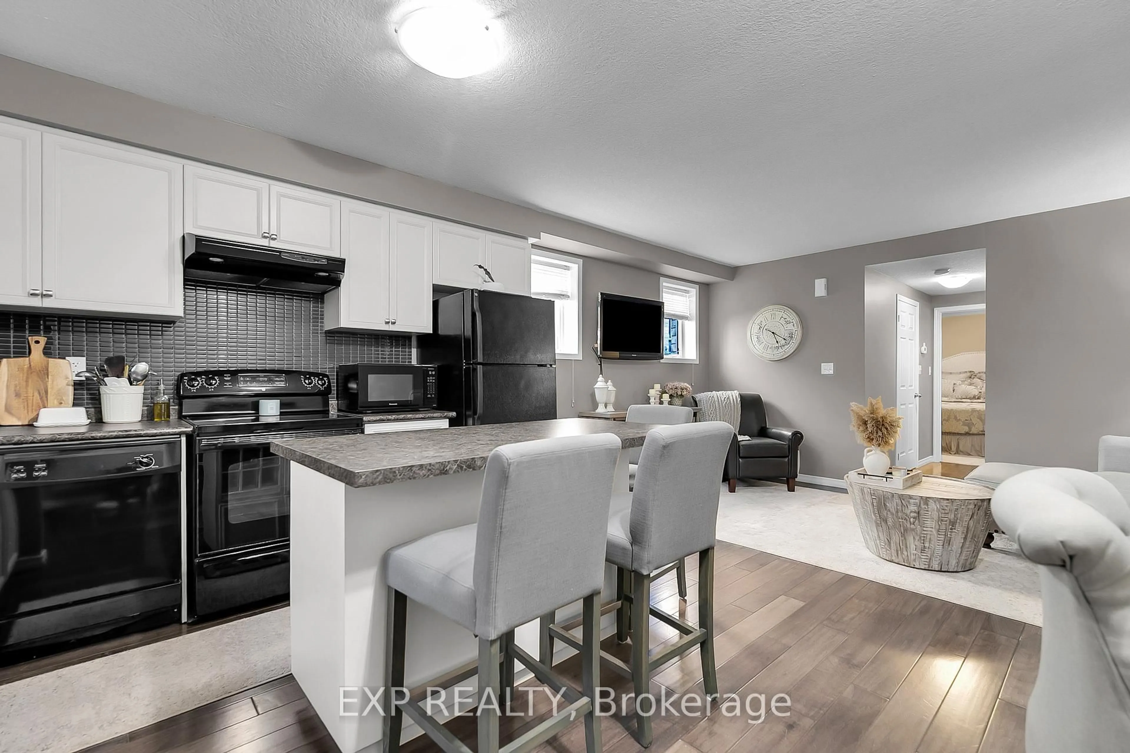 Open concept kitchen, unknown for 931 Glasgow St #13A, Kitchener Ontario N2N 0B6