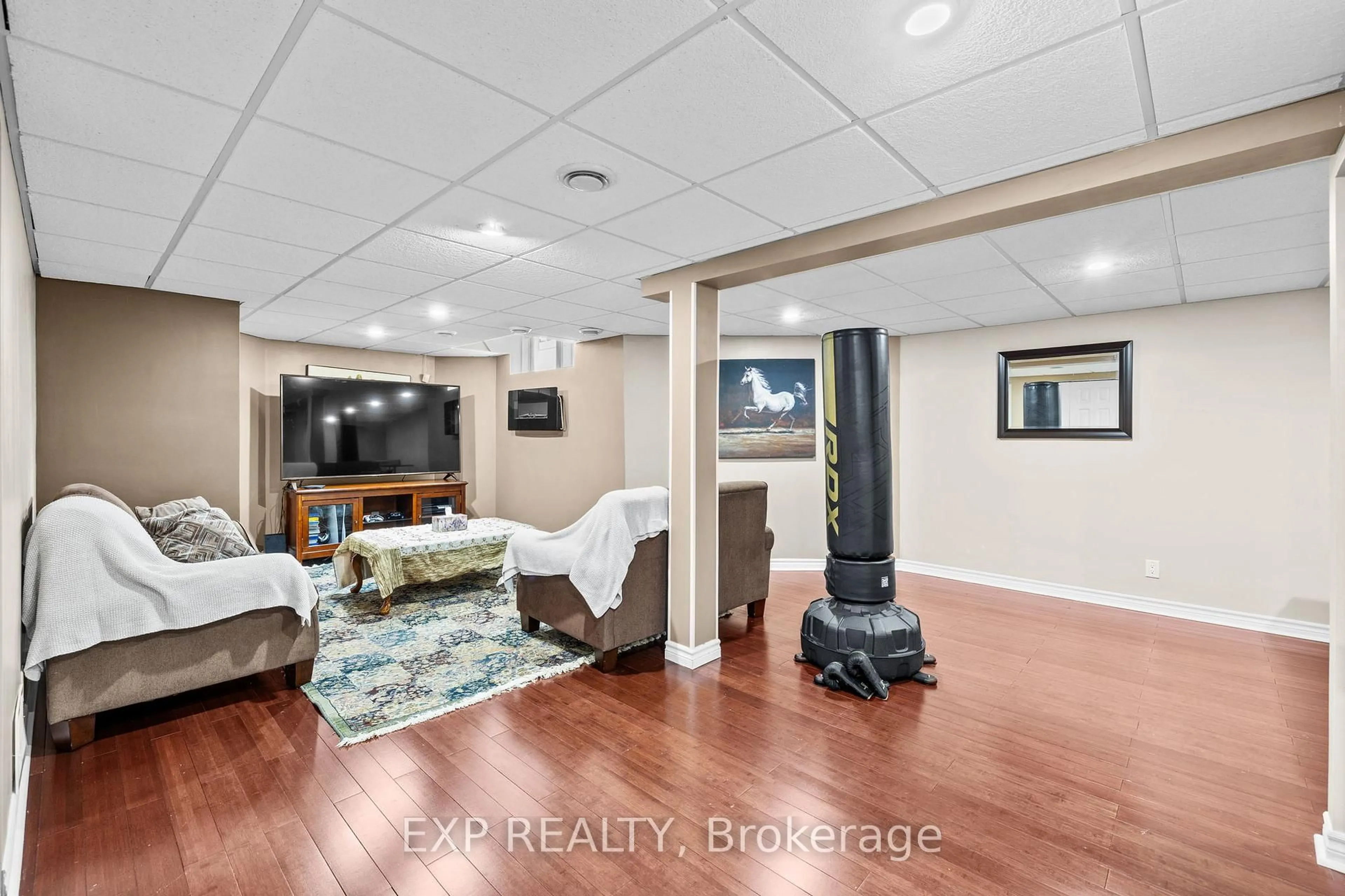 Unknown for 336 Wisteria Cres, Ottawa Ontario K1V 0N5
