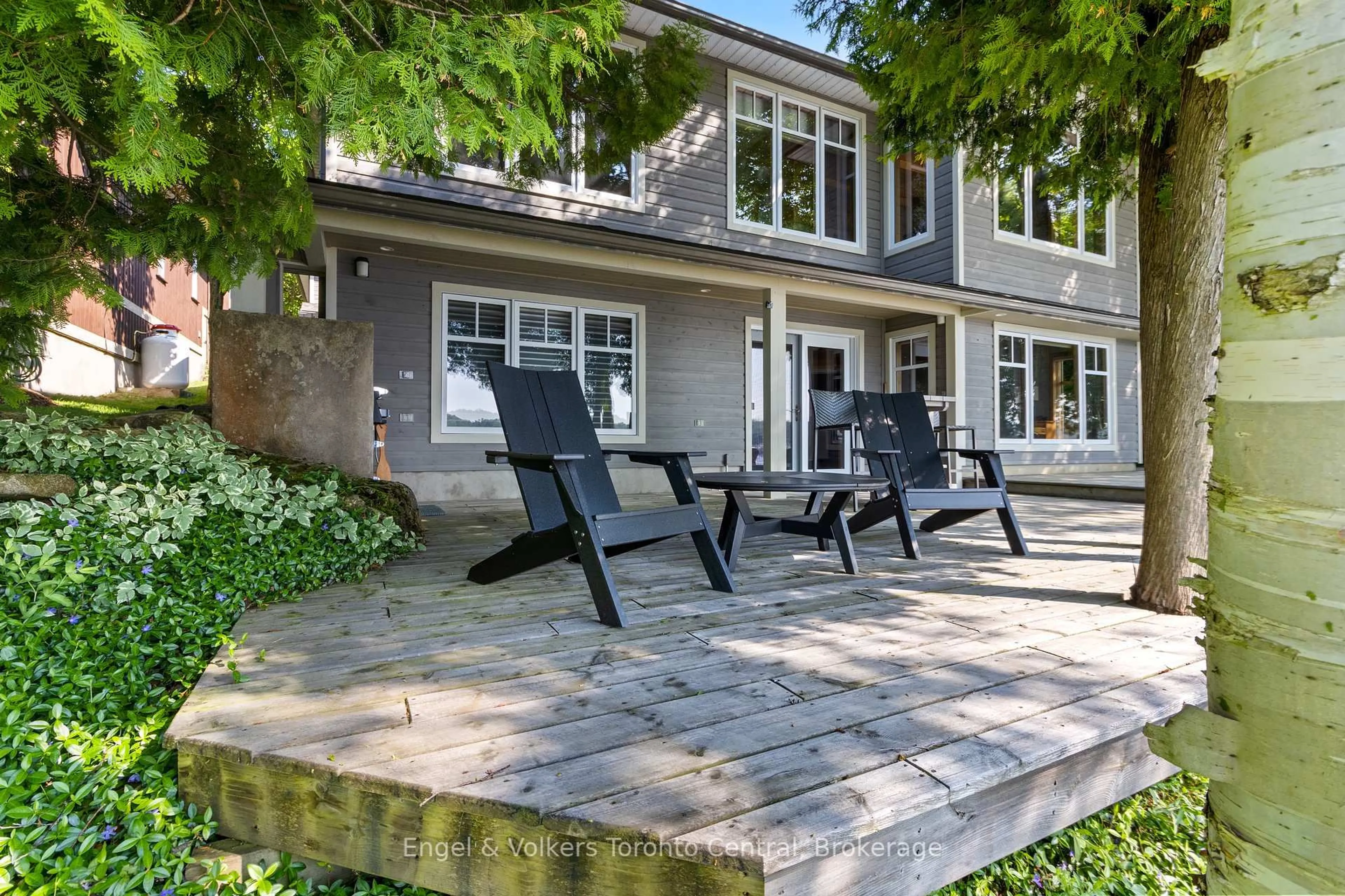 Patio, street for 54 William St, Northern Bruce Peninsula Ontario N0H 1W0