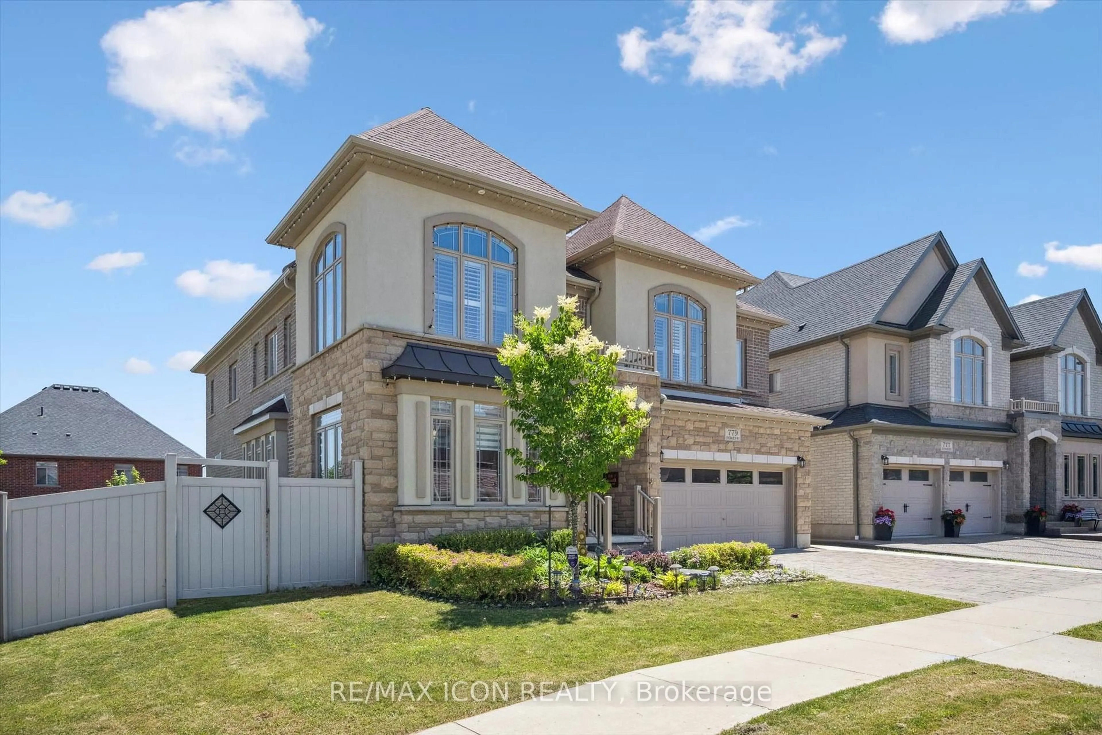 Home with brick exterior material, street for 779 Snowberry Crt, Waterloo Ontario N2V 0E7