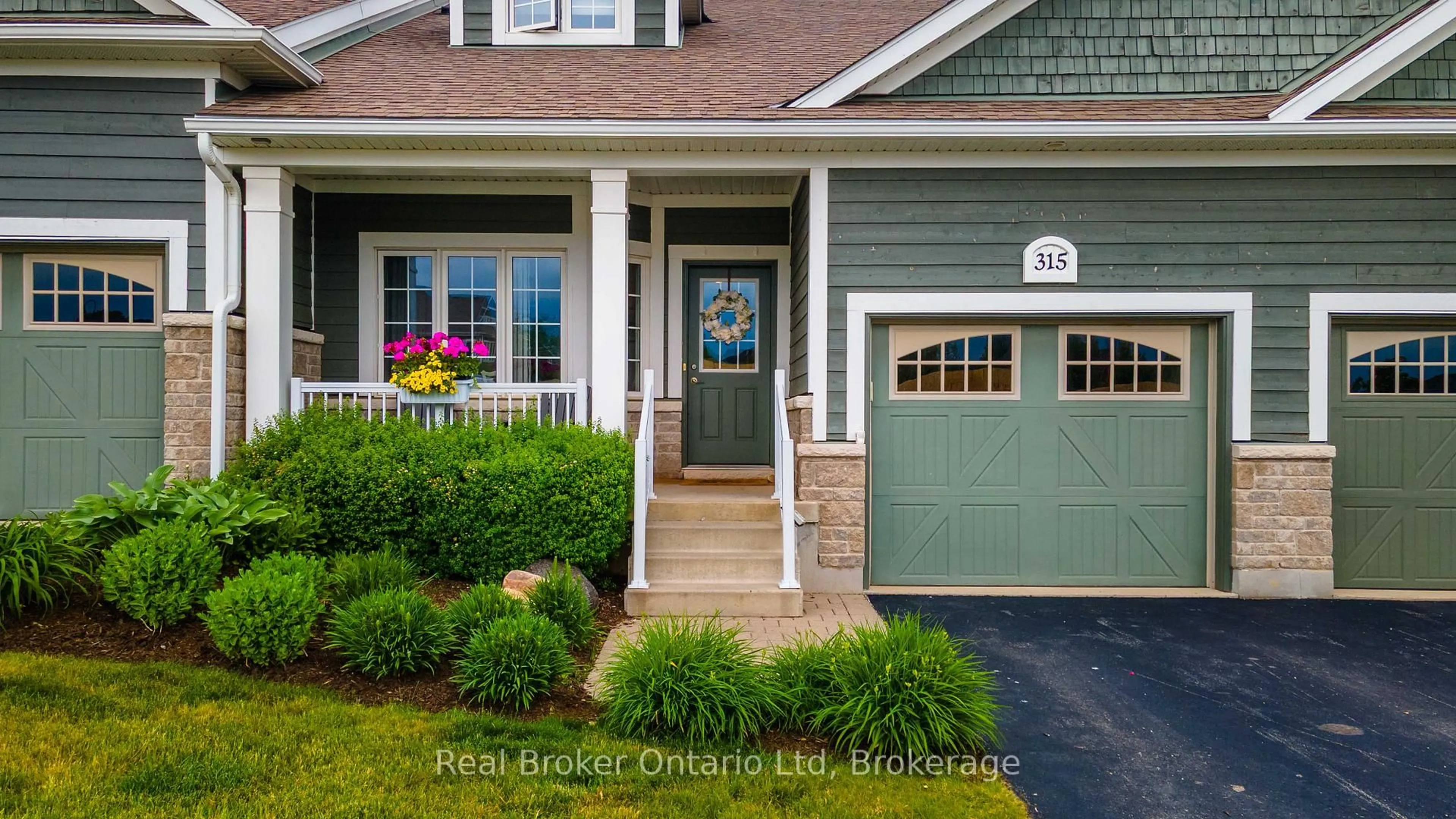 Home with vinyl exterior material, street for 315 Telford Tr, Georgian Bluffs Ontario N0H 1S0
