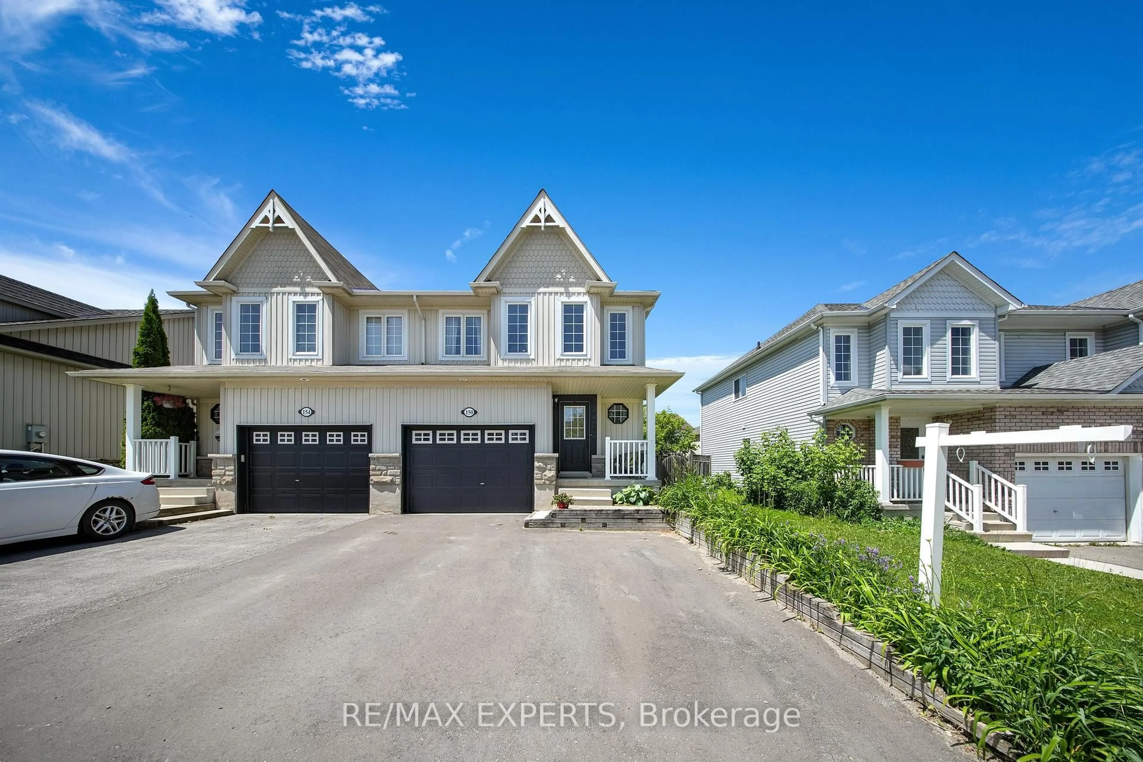 A pic from outside/outdoor area/front of a property/back of a property/a pic from drone, street for 150 Marion St, Shelburne Ontario L9V 3C1
