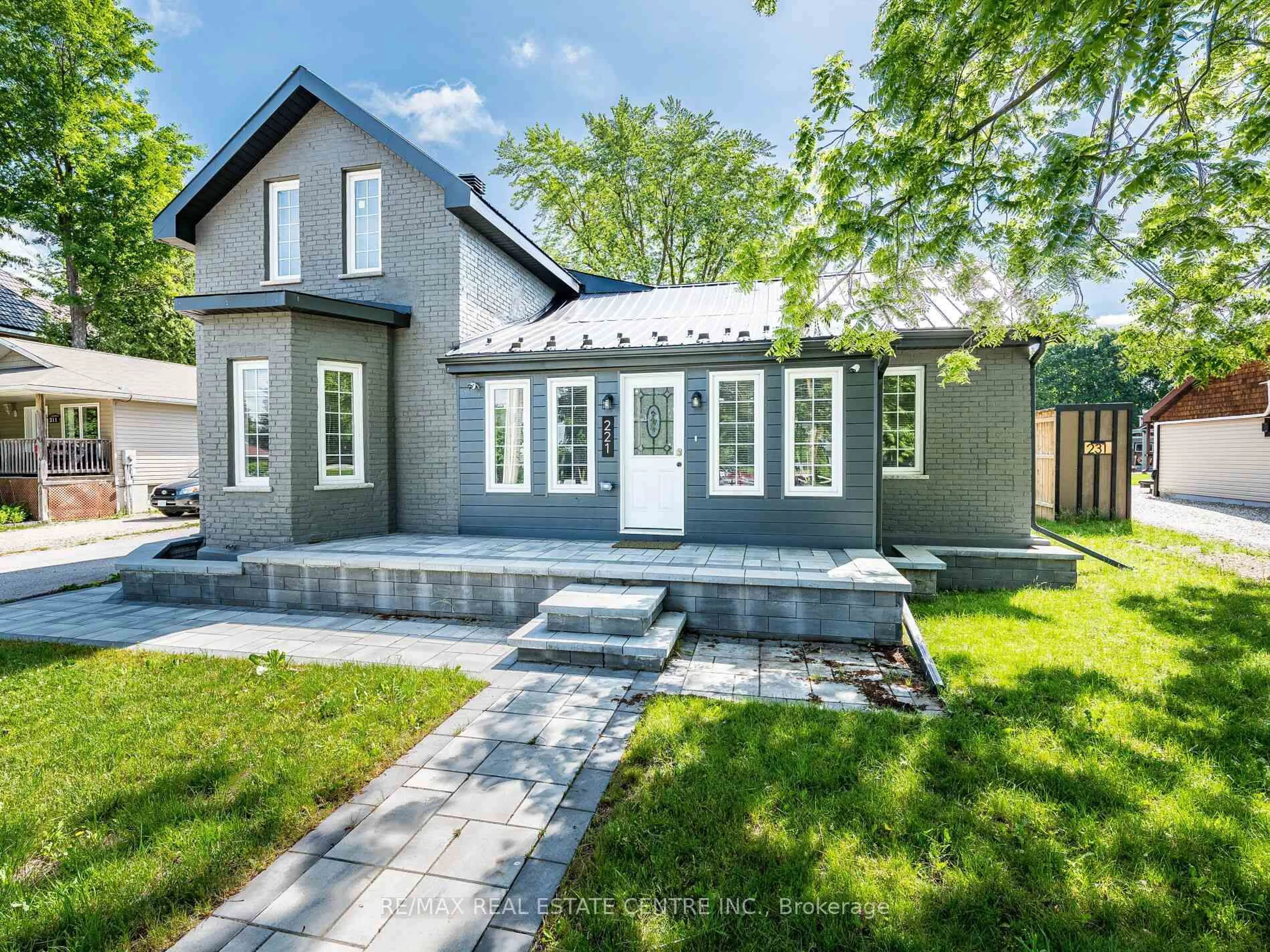 Home with vinyl exterior material, street for 221 Isabella St, Wellington North Ontario N0G 1A0