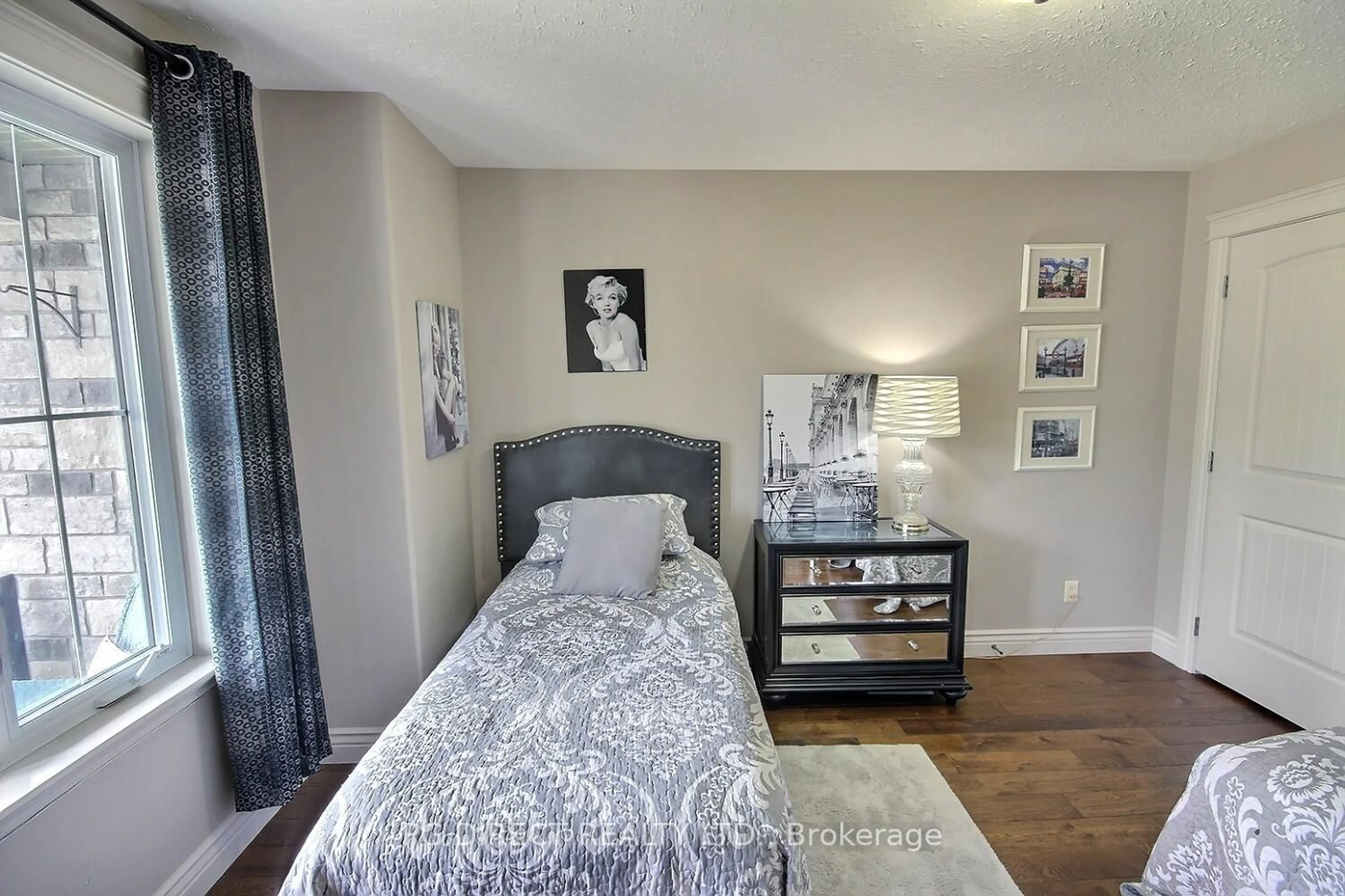 Bedroom with bed, unknown for 5 Dufferin St, Brighton Ontario K0K 1H0