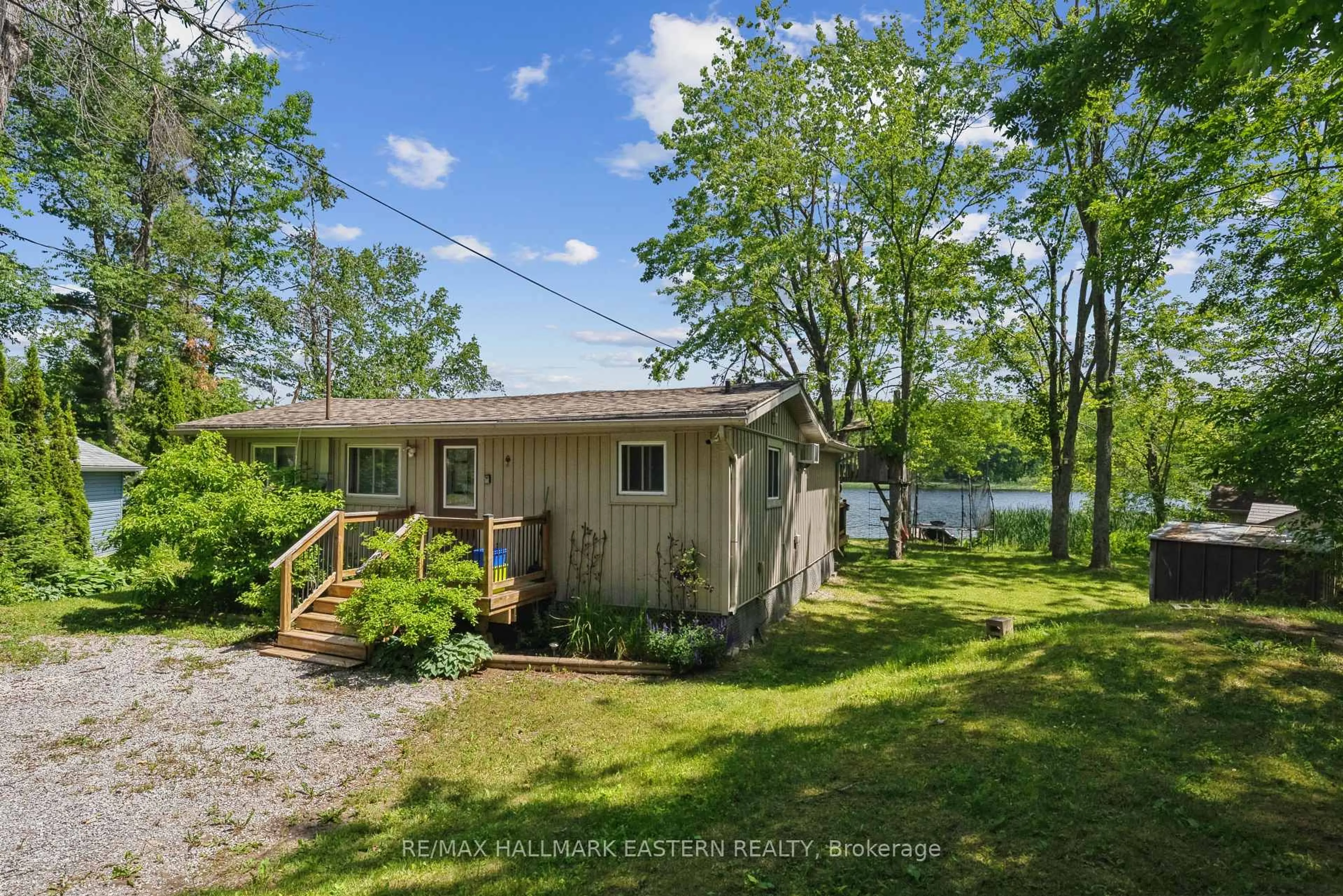 Shed for 652 Rabbit Run Rd, Selwyn Ontario K0L 1T0