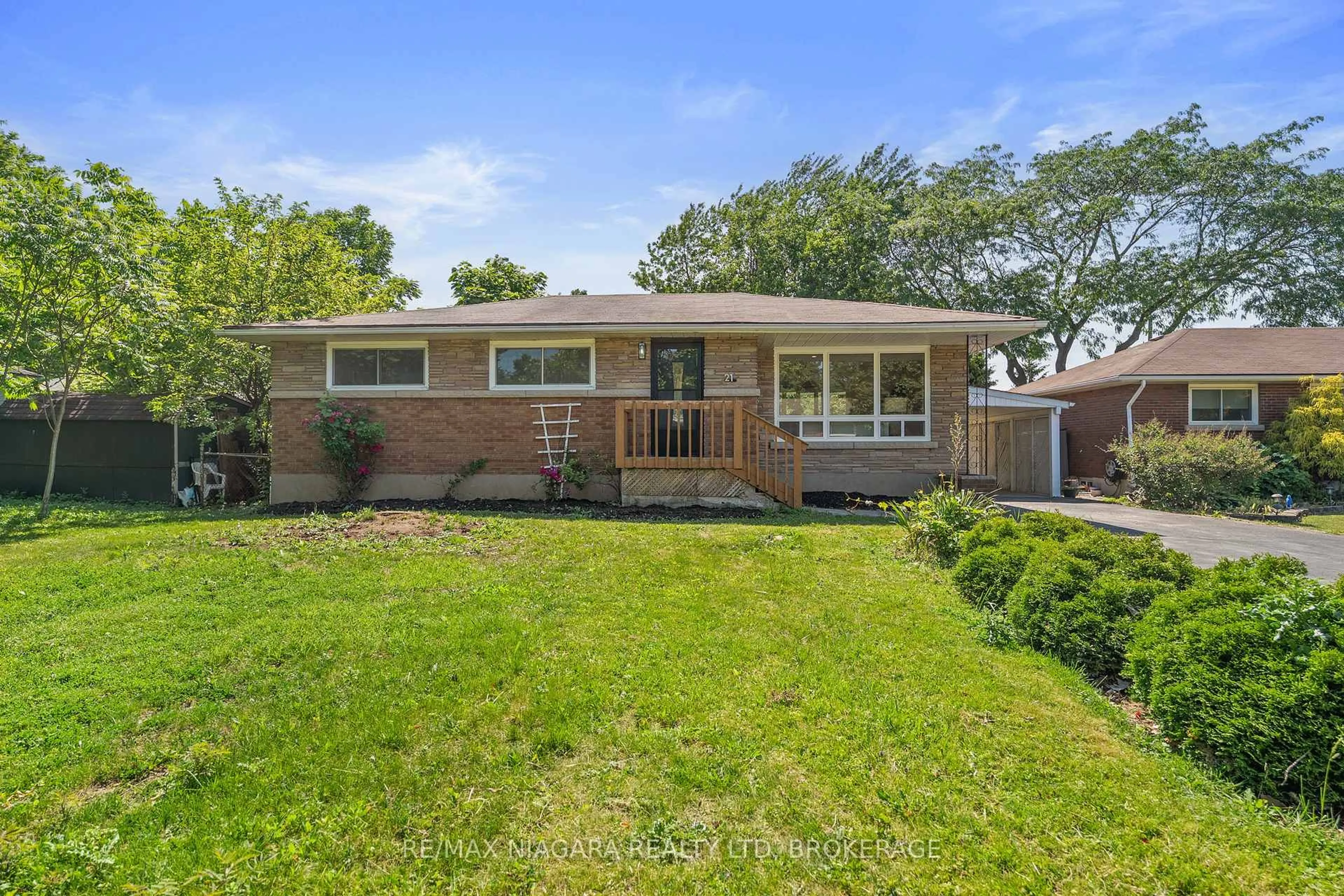 Unknown for 21 Brookdale Ave, St. Catharines Ontario L2T 2T4