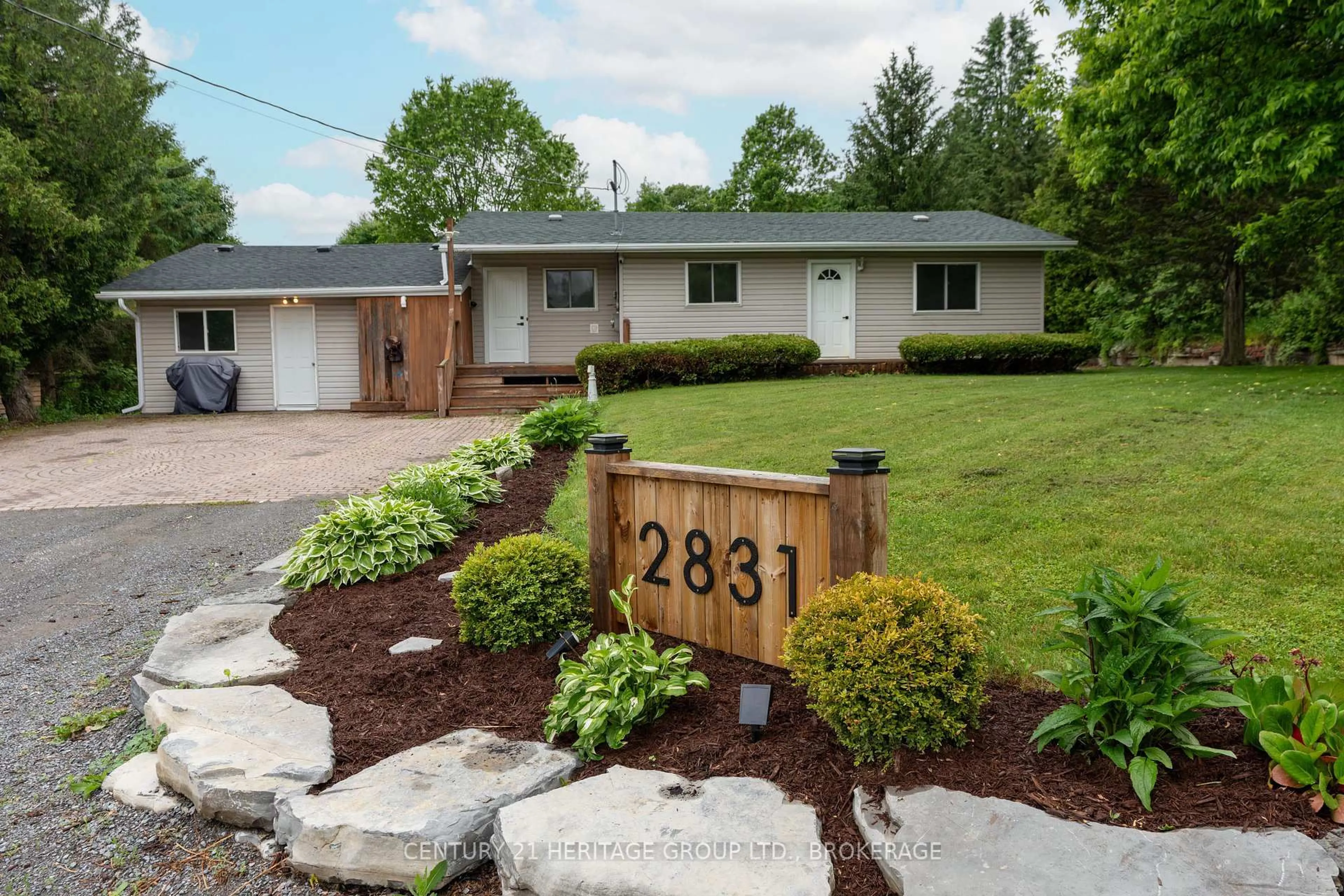 Unknown for 2831 Perth Rd, Kingston Ontario K0H 1S0