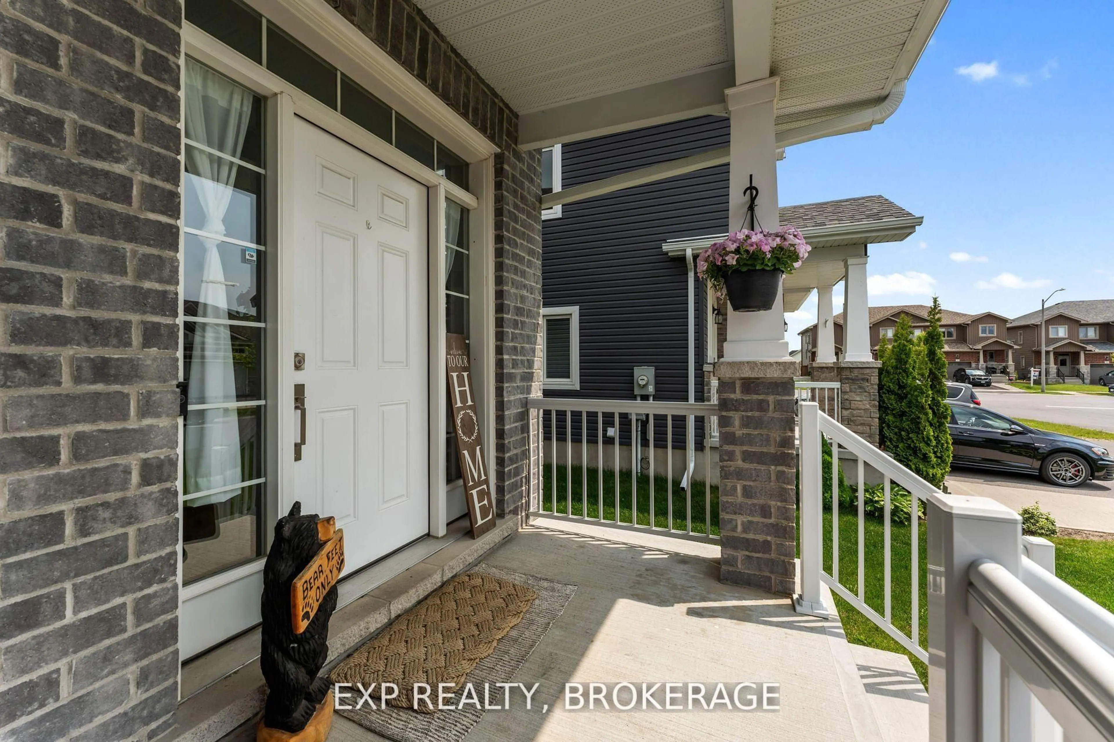 Indoor entryway for 107 Hazlett St, Loyalist Ontario K7N 0C1