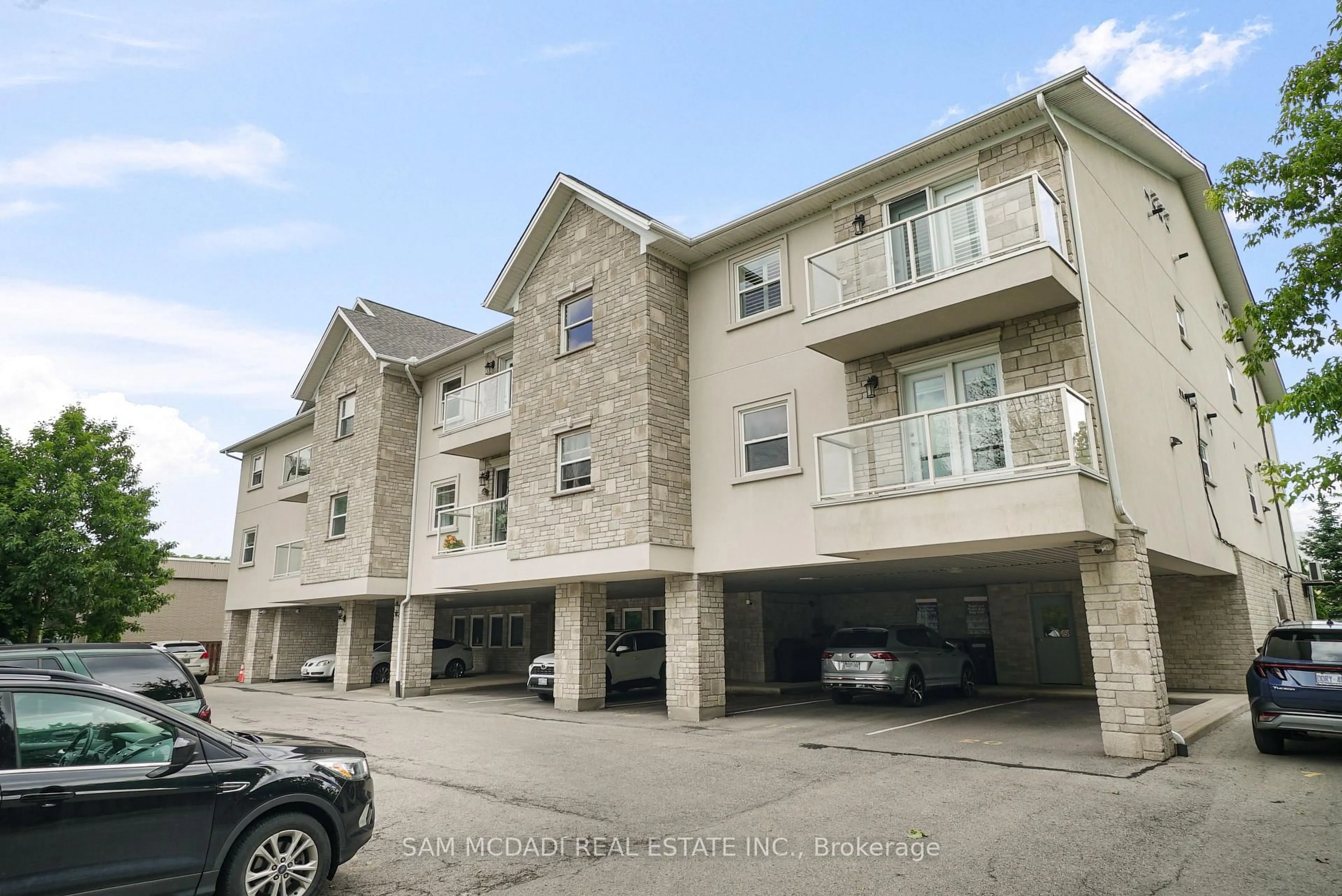 A pic from outside/outdoor area/front of a property/back of a property/a pic from drone, street for 6928 Ailanthus Ave #303, Niagara Falls Ontario L2G 4C8