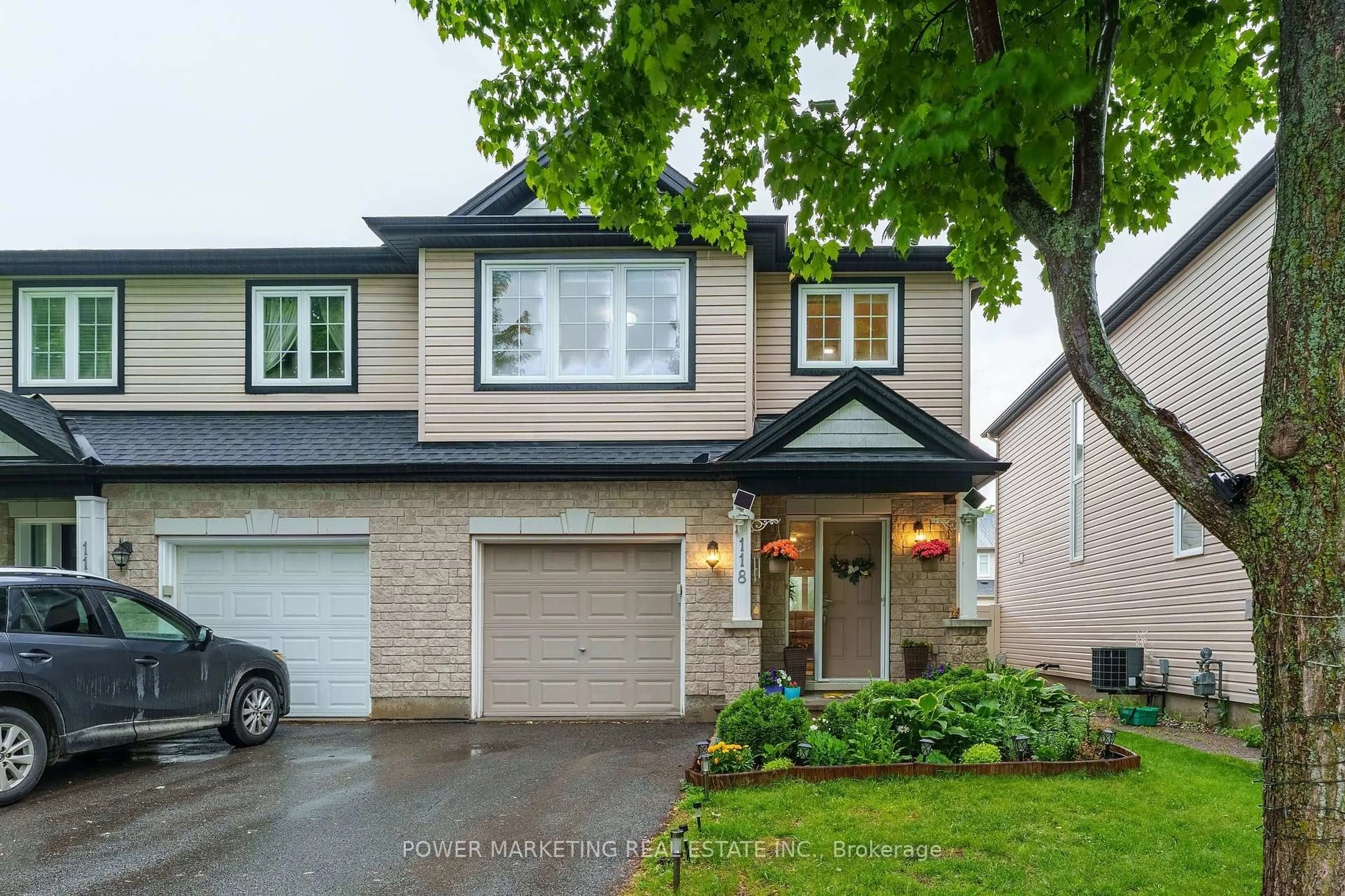 Home with brick exterior material, street for 118 FURNESS Way, Ottawa Ontario K2G 7E4