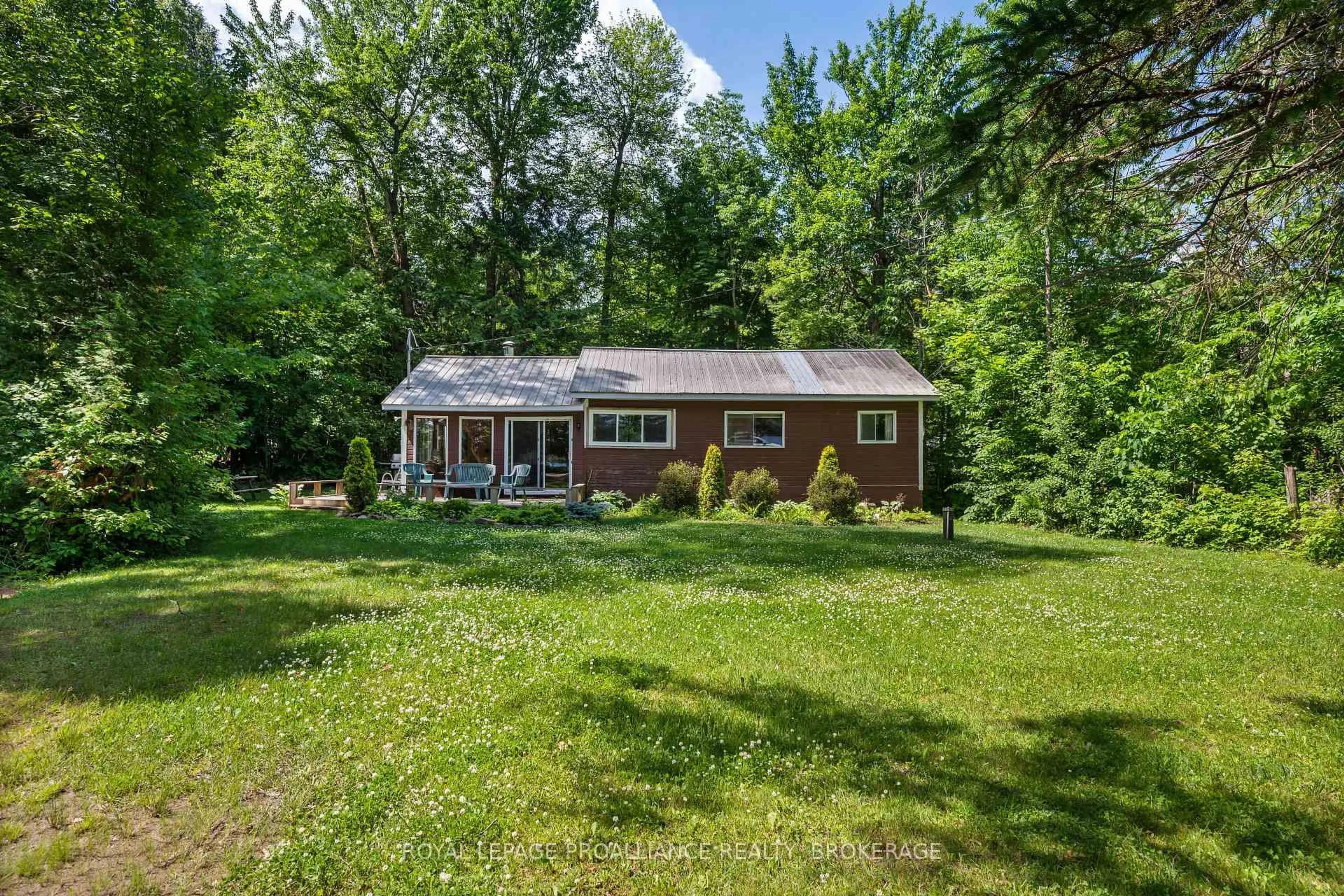 A pic from outside/outdoor area/front of a property/back of a property/a pic from drone, unknown for 1057 Marble Rock Rd, Cloyne Ontario K0H 1K0