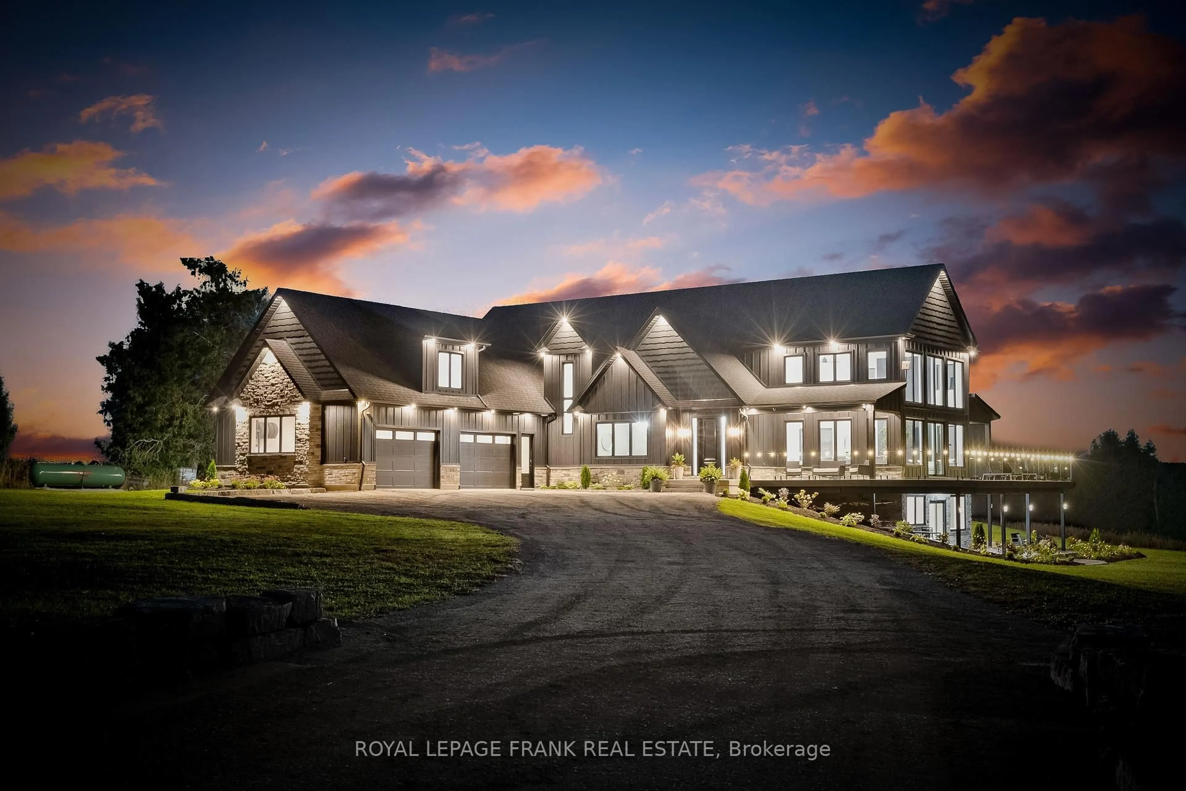 Indoor foyer for 27 Morton Line, Cavan Monaghan Ontario L0A 1C0