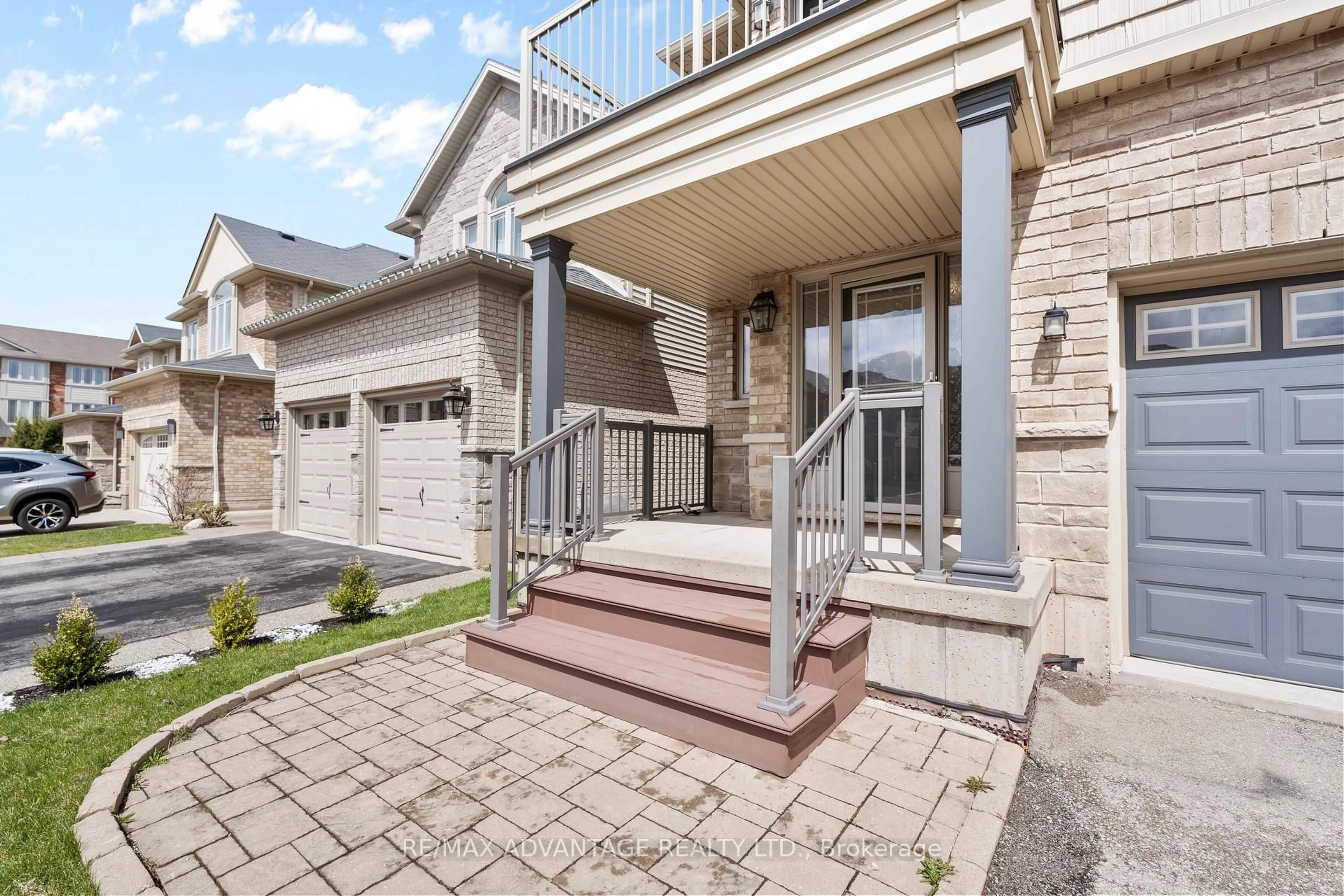 Unknown for 15 Norbrook Dr, Hamilton Ontario L8E 0G6