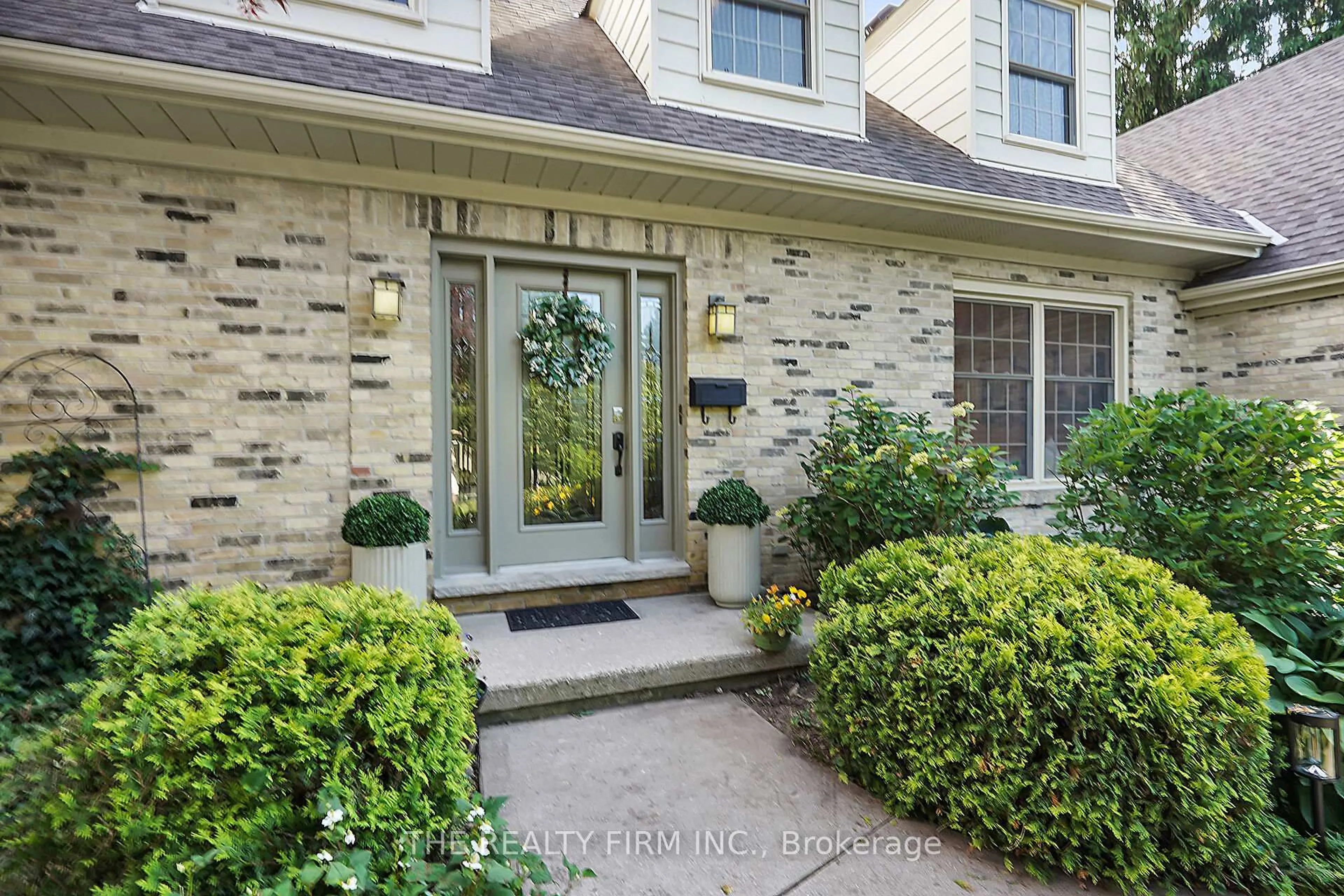 Home with brick exterior material, street for 34 Mohawk Rd, London North Ontario N6G 2P5