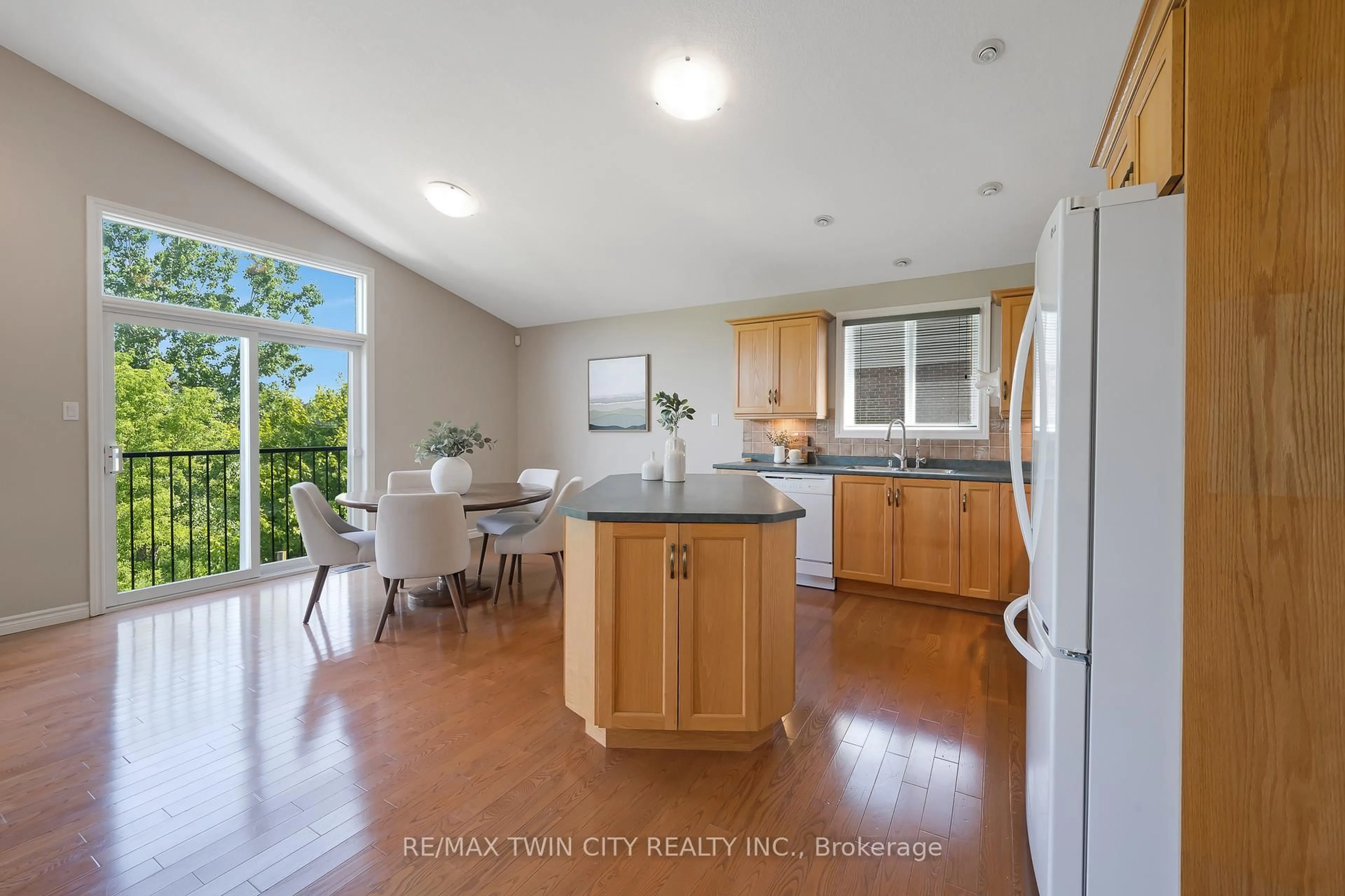 Open concept kitchen, unknown for 3 Firella Pl, Wellesley Ontario N0B 2T0
