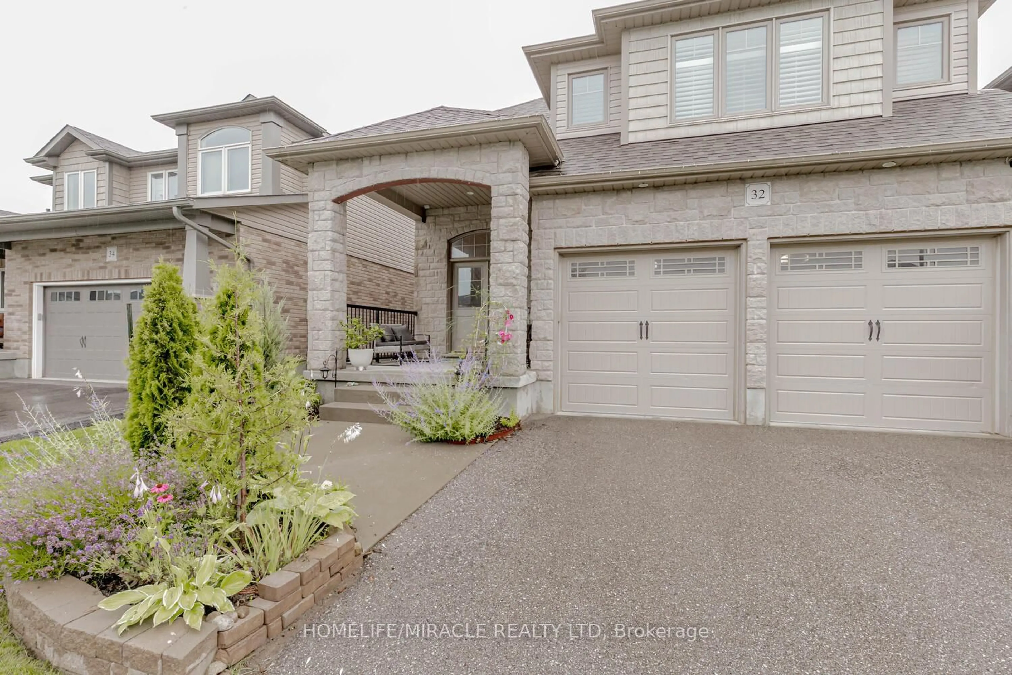 Unknown for 32 Mcintyre Lane, East Luther Grand Valley Ontario L9W 6W3